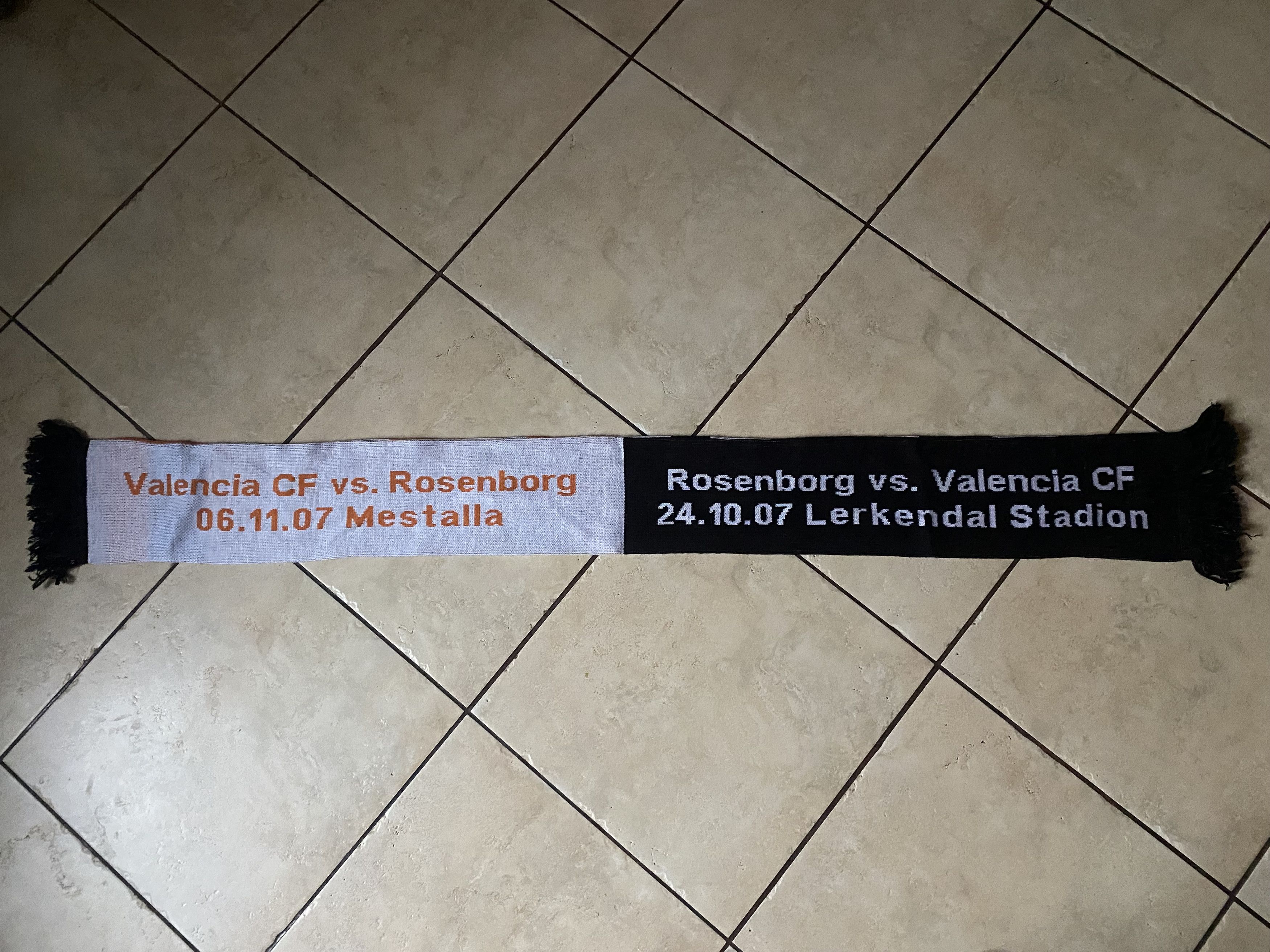 Other VALENCIA FC match football scarf - ROSENBORG BK - UNIQUE Size ONE SIZE - 6 Thumbnail