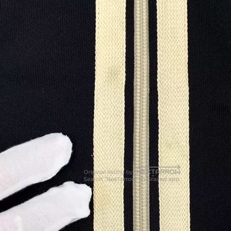 Gucci Gucci Black side logo string label cotton lapel zipper lon Size US M / EU 48-50 / 2 - 8 Thumbnail