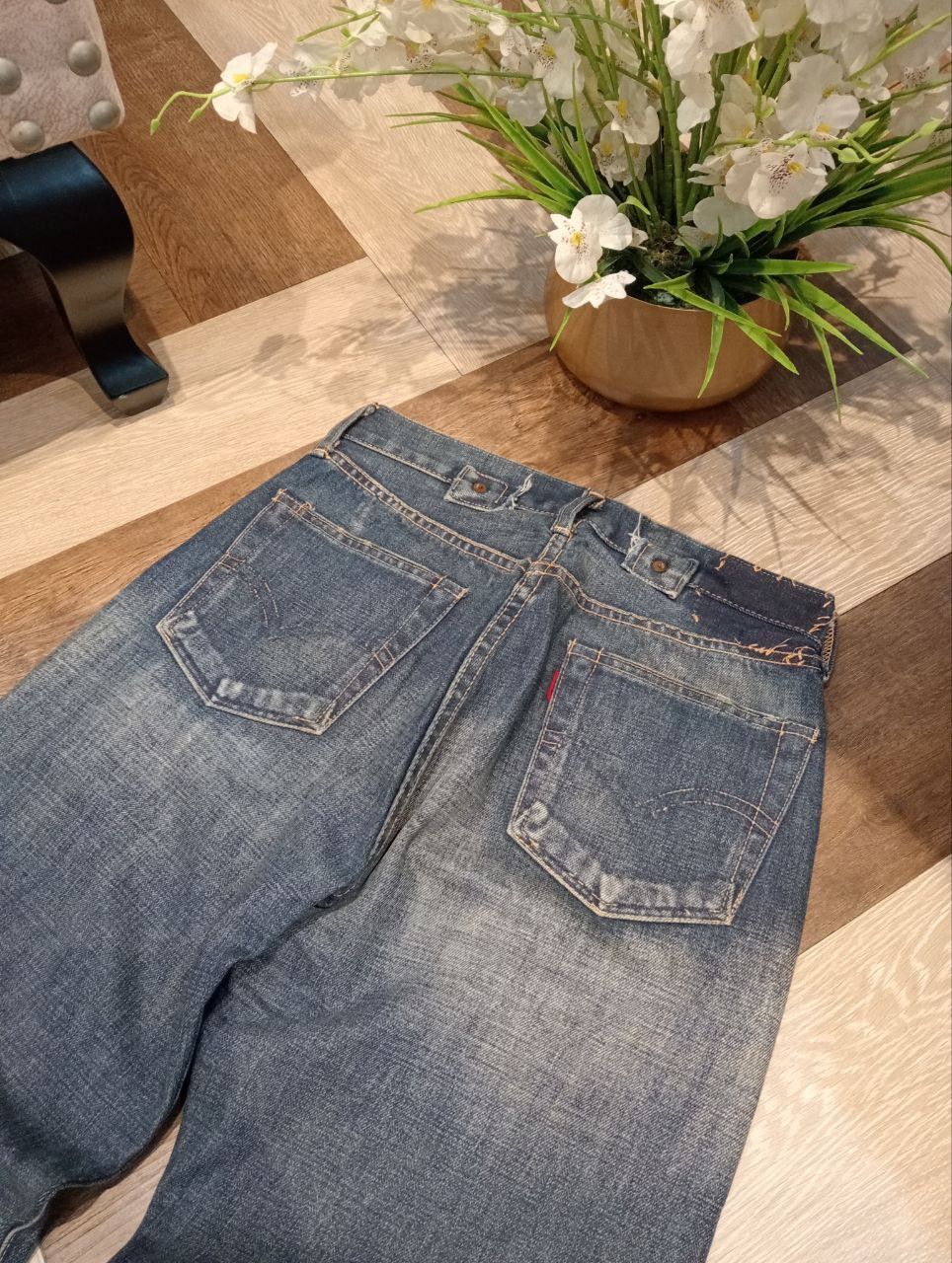 Levi's Vintage Clothing LEVI'S VINTAGE 501 CAPITAL E SELVEDGE JEANS Size US 31 - 11 Thumbnail