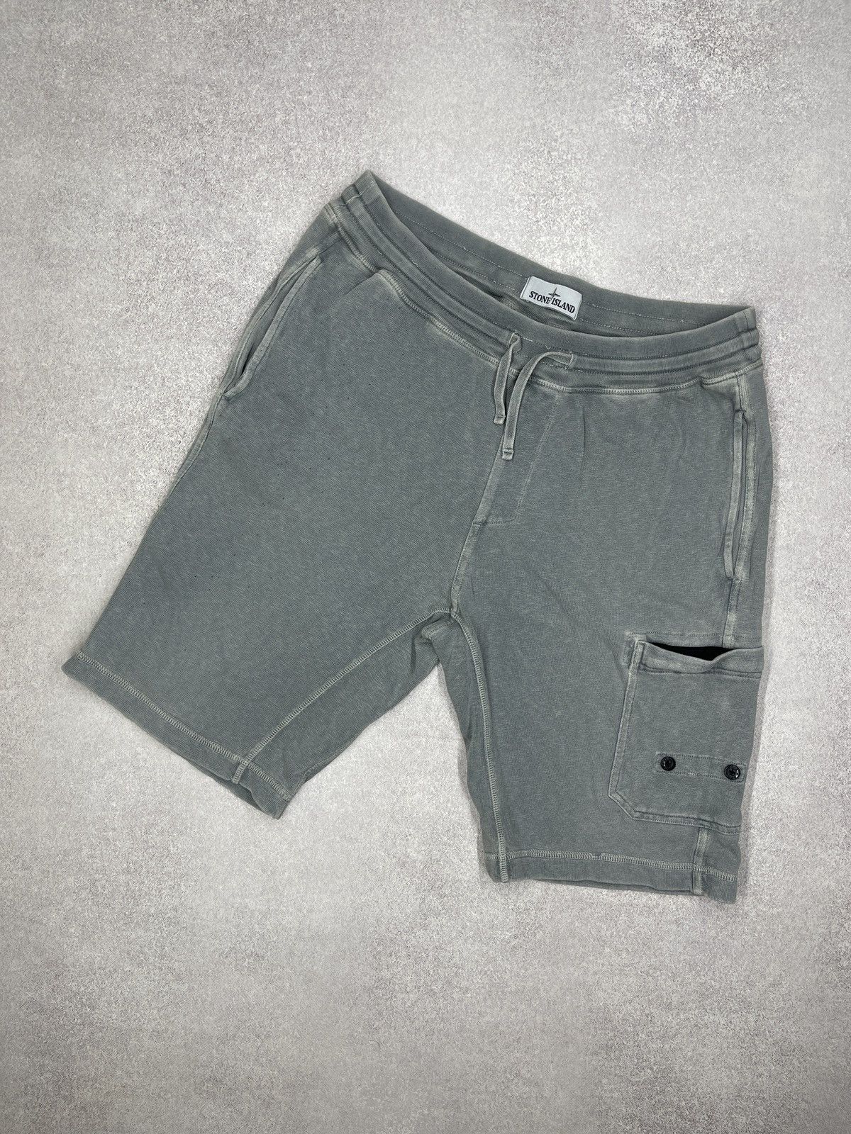 Stone Island Mens Stone Island Mustard 2015 Grey Cargo Shorts Size L Size US 34 / EU 50 - 1 Thumbnail