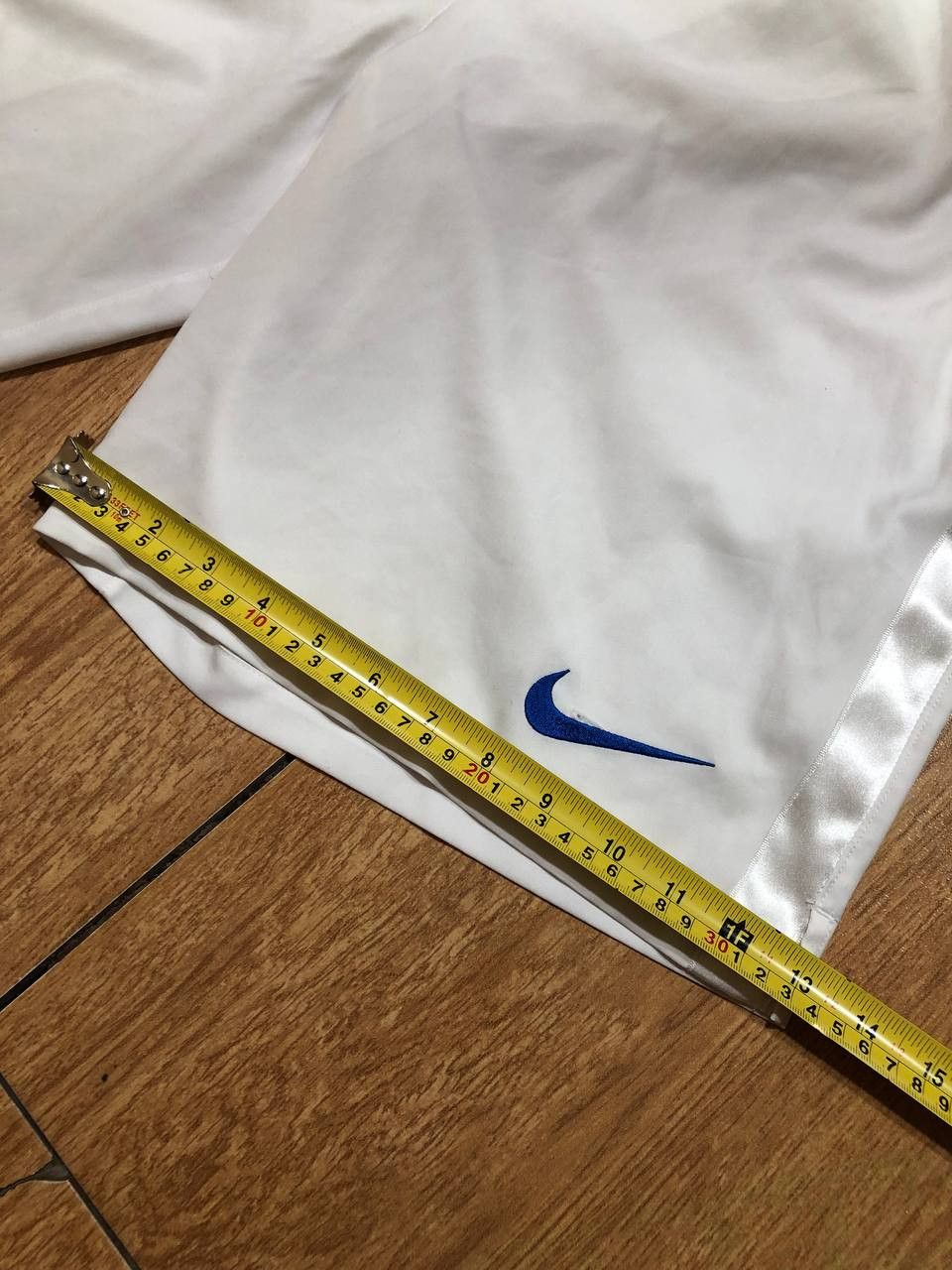 Nike shorts logo NIKE ENGLAND football Vintage Y2K size XL Size US 36 / EU 52 - 9 Thumbnail