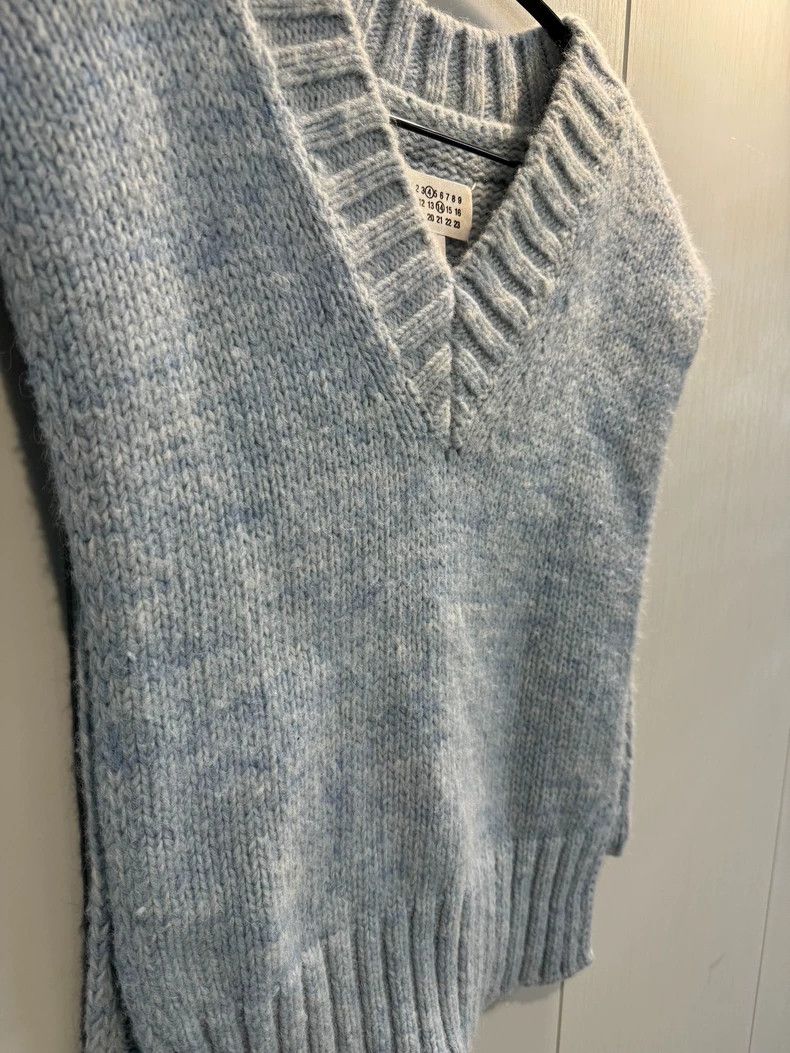 Maison Margiela Maison Margiela Cashmere, knitted vest, vest 2501-Nextarrow Size US S / EU 44-46 / 1 - 5 Thumbnail