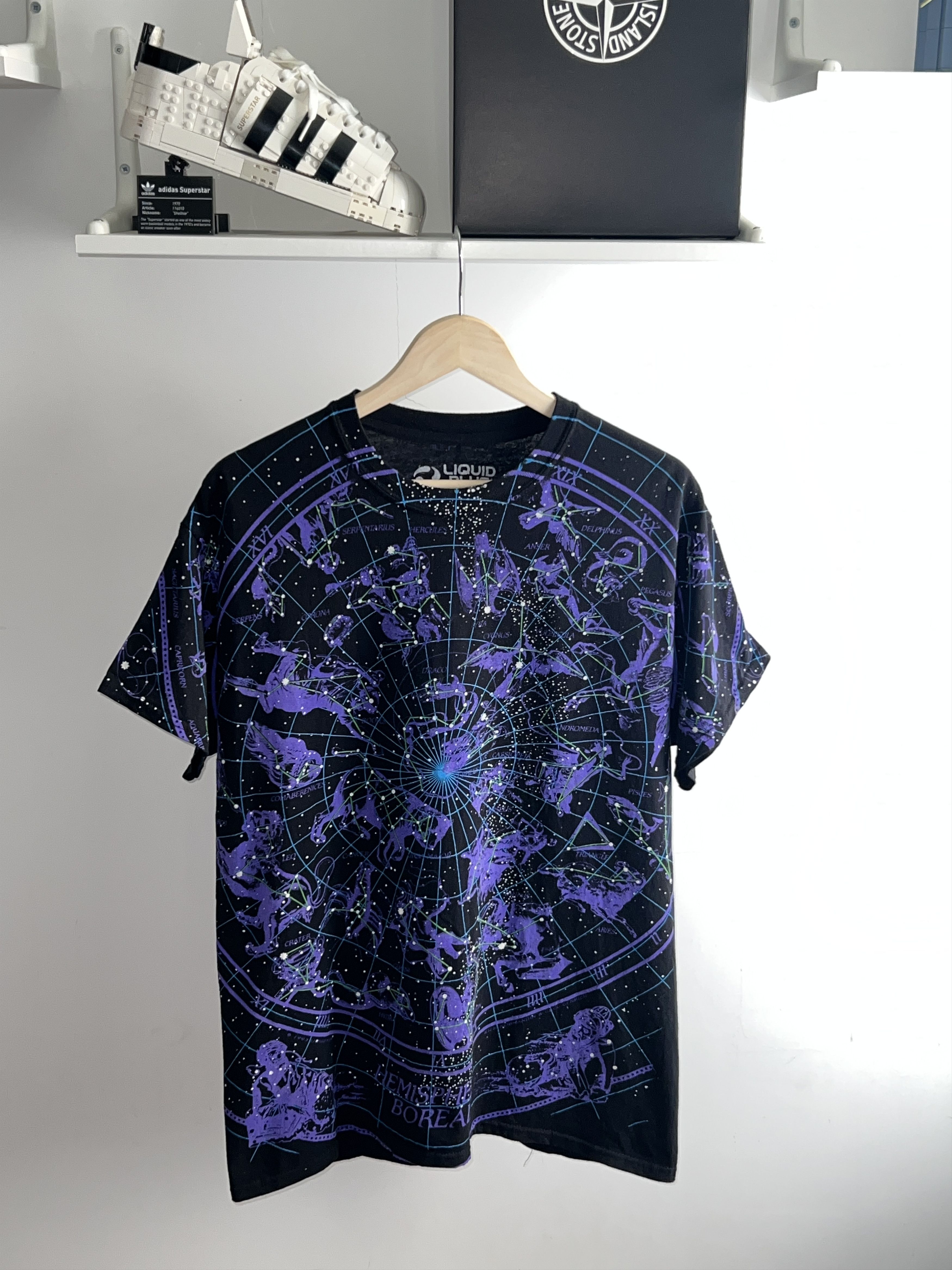 Band Tees Vintage 1993 Liquid Blue AOP Constellation Horoscope Cosmos Size US L / EU 52-54 / 3 - 2 Thumbnail