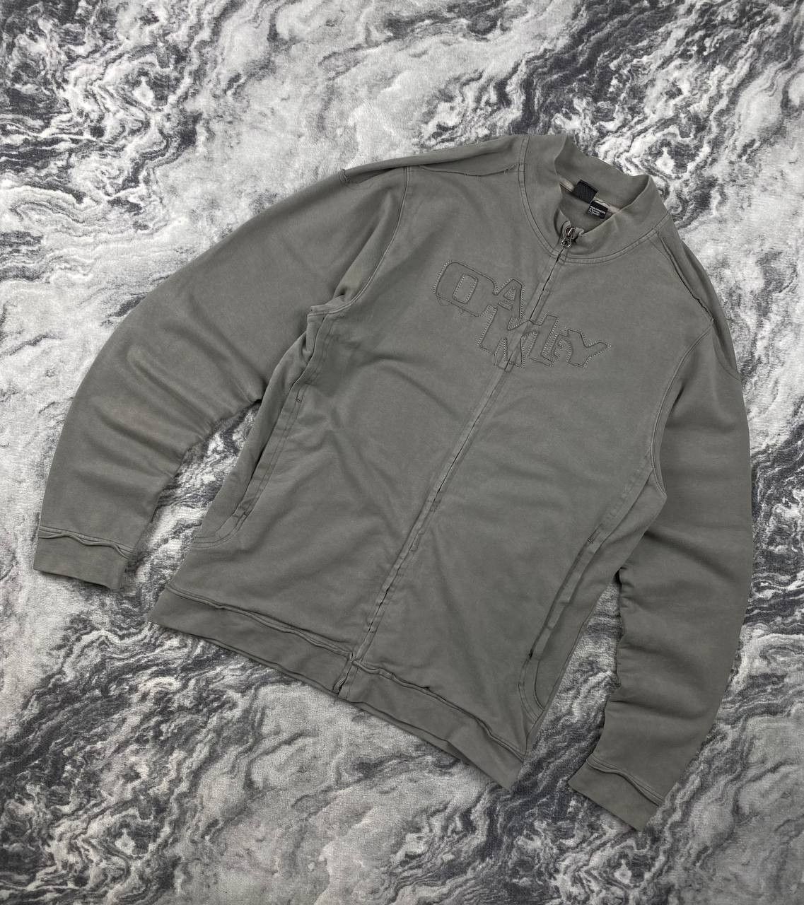 Oakley Vintage Oakley Full Zip Sweatshirt Jacket Size US XL / EU 56 / 4 - 1 Thumbnail