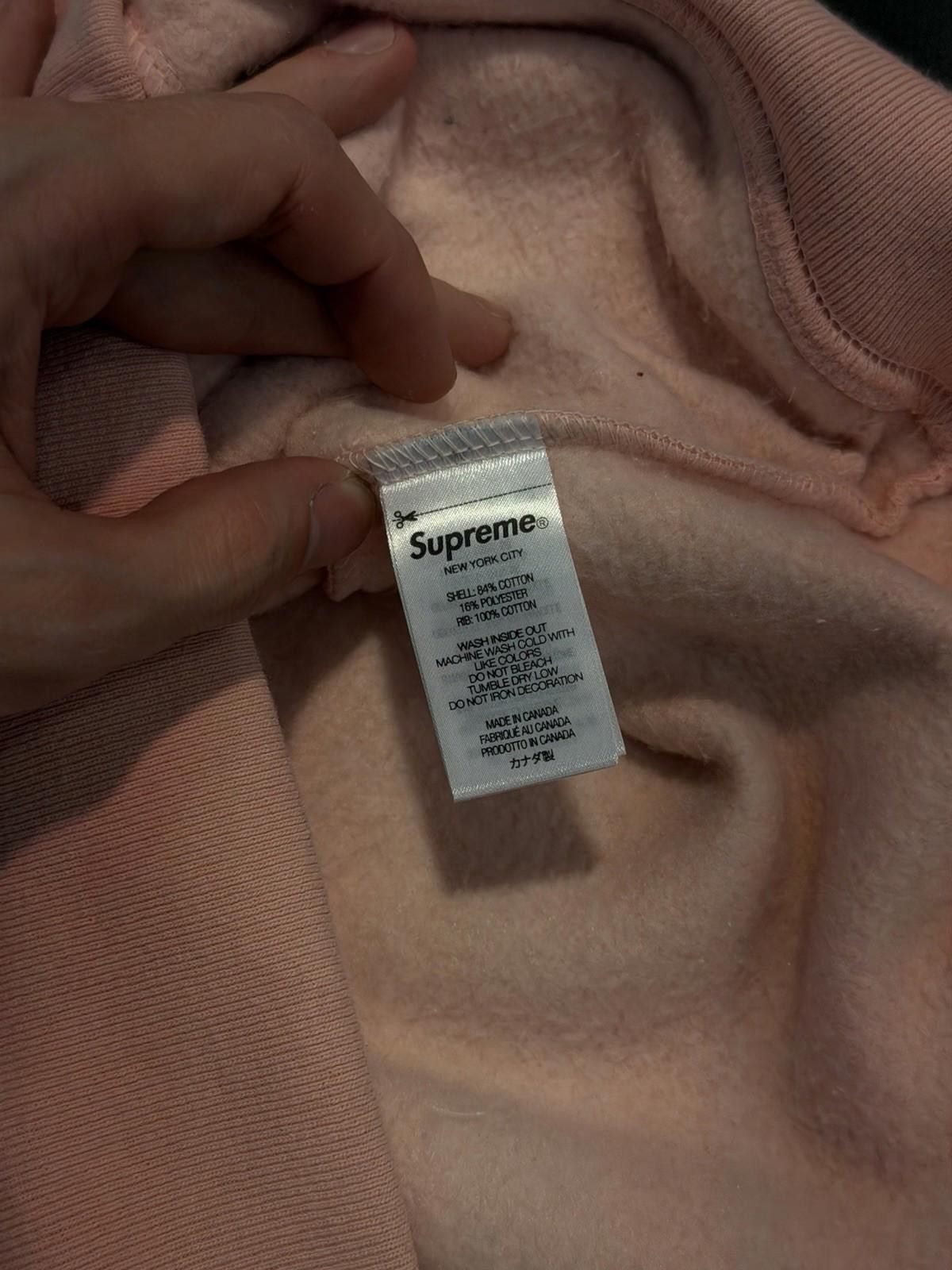 Supreme Supreme Shop Flag Half Zip Pullover Light Pink London (M) Size US M / EU 48-50 / 2 - 11 Thumbnail