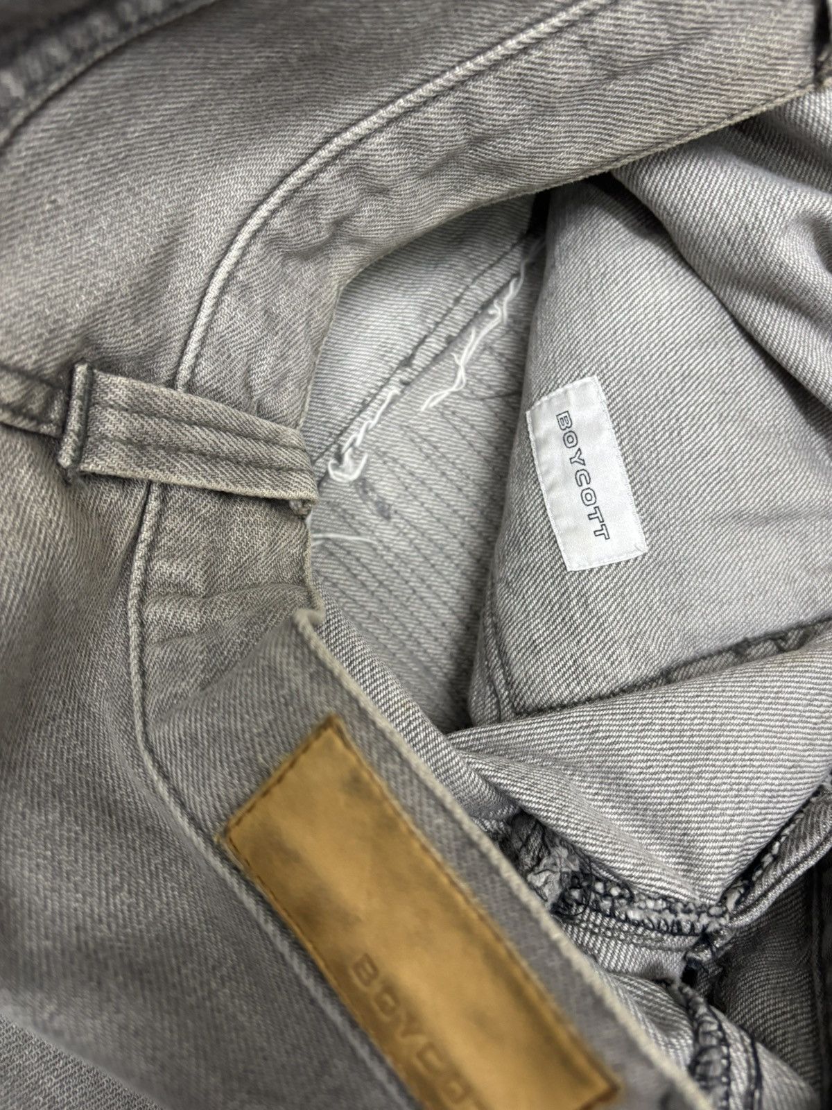 Boycott Rare Japanese Boycott Patchwork Loose Mud Wash Denim Jeans Size US 33 - 9 Thumbnail