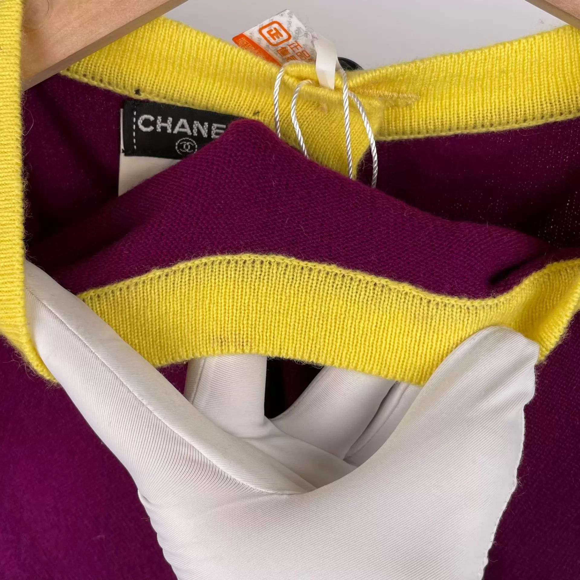 Chanel Chanel Purple & Yellow Cashmere 2-Piece Cardigan 38 Size S / US 4 / IT 40 - 9 Thumbnail