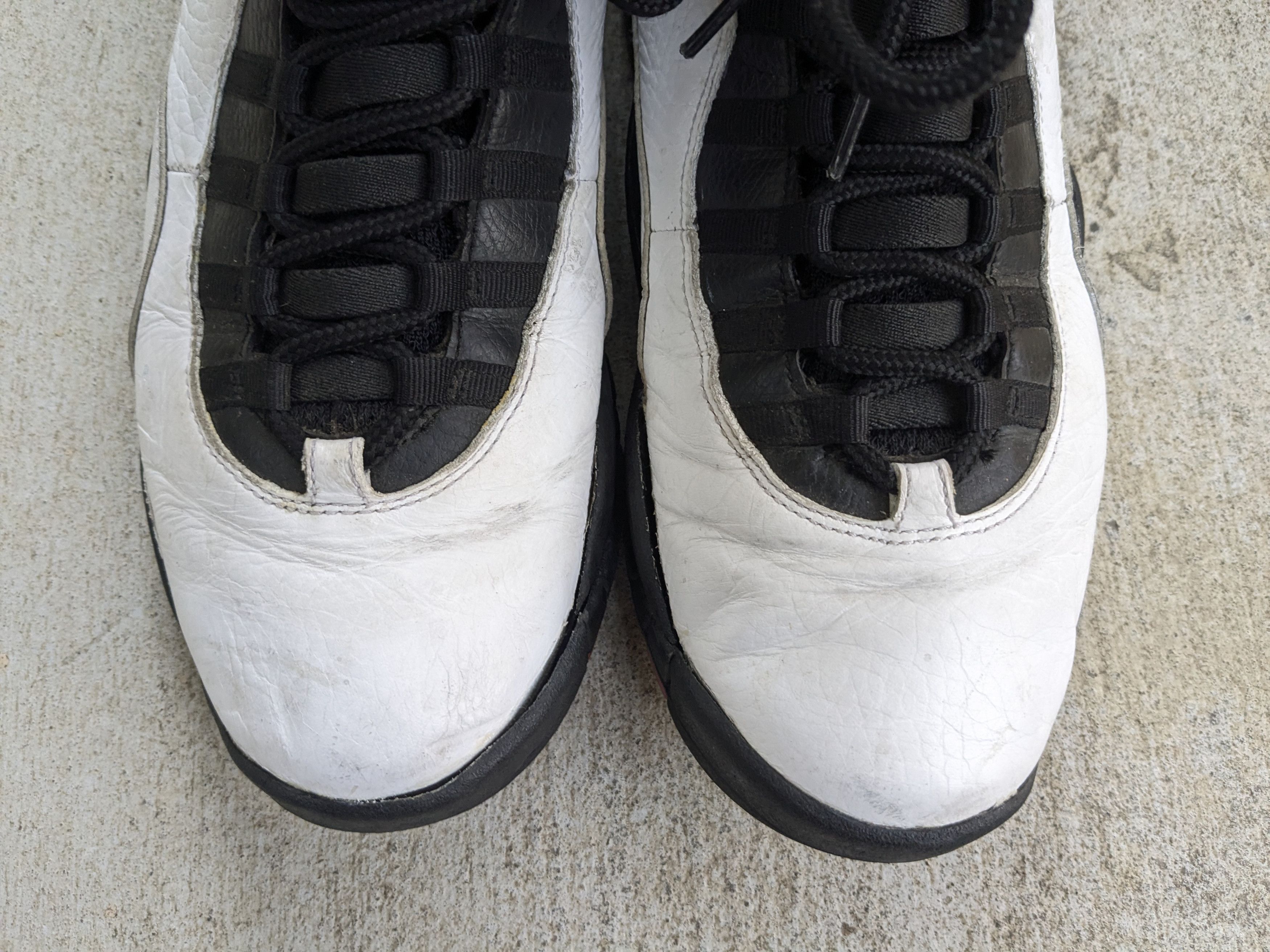 Jordan Brand Nike Air Jordan 10 X Retro Chicago 9.5 Bulls 310805-100 Size US 9.5 / EU 42-43 - 3 Thumbnail