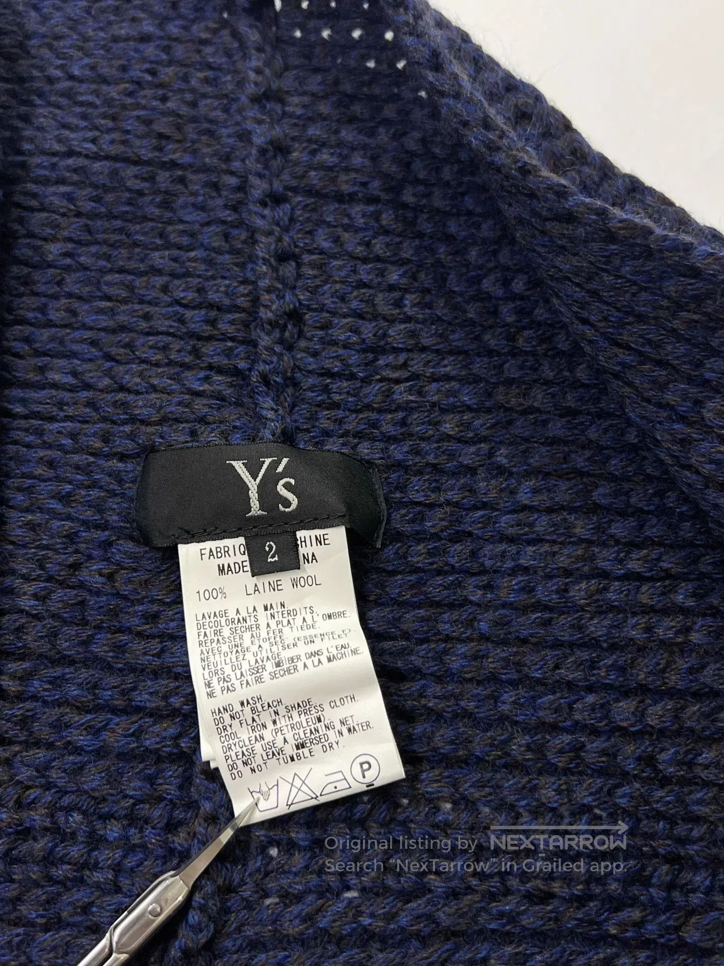 Y's soft wool fringed shawl in navy blue. Size ONE SIZE - 9 Thumbnail