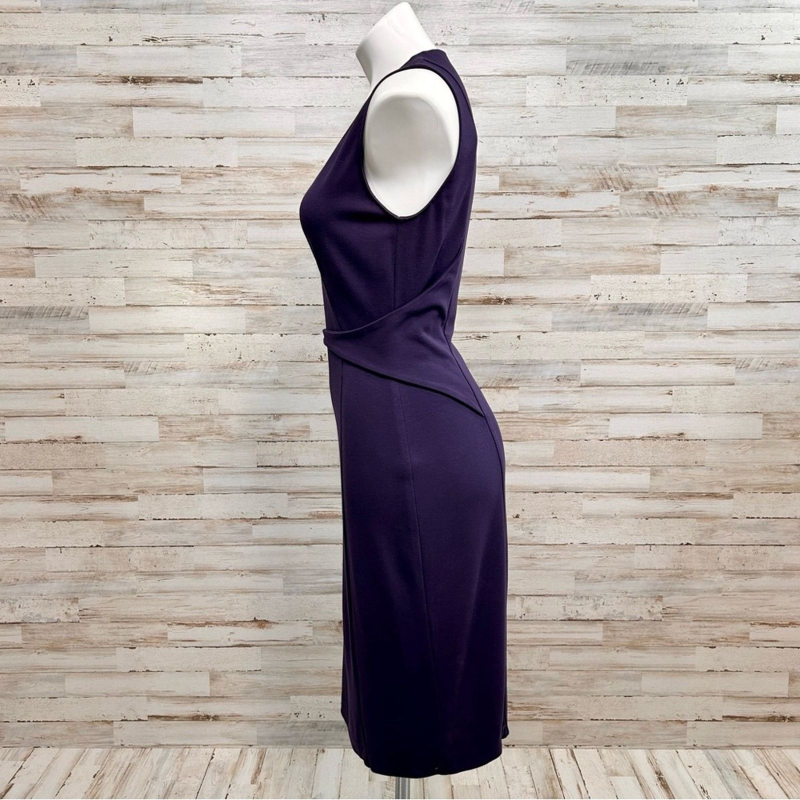 Elie Tahari Elie Tahari Sleeveless Stretch Knit Sheath Dress Purple Sz S Size S / US 4 / IT 40 - 5 Thumbnail