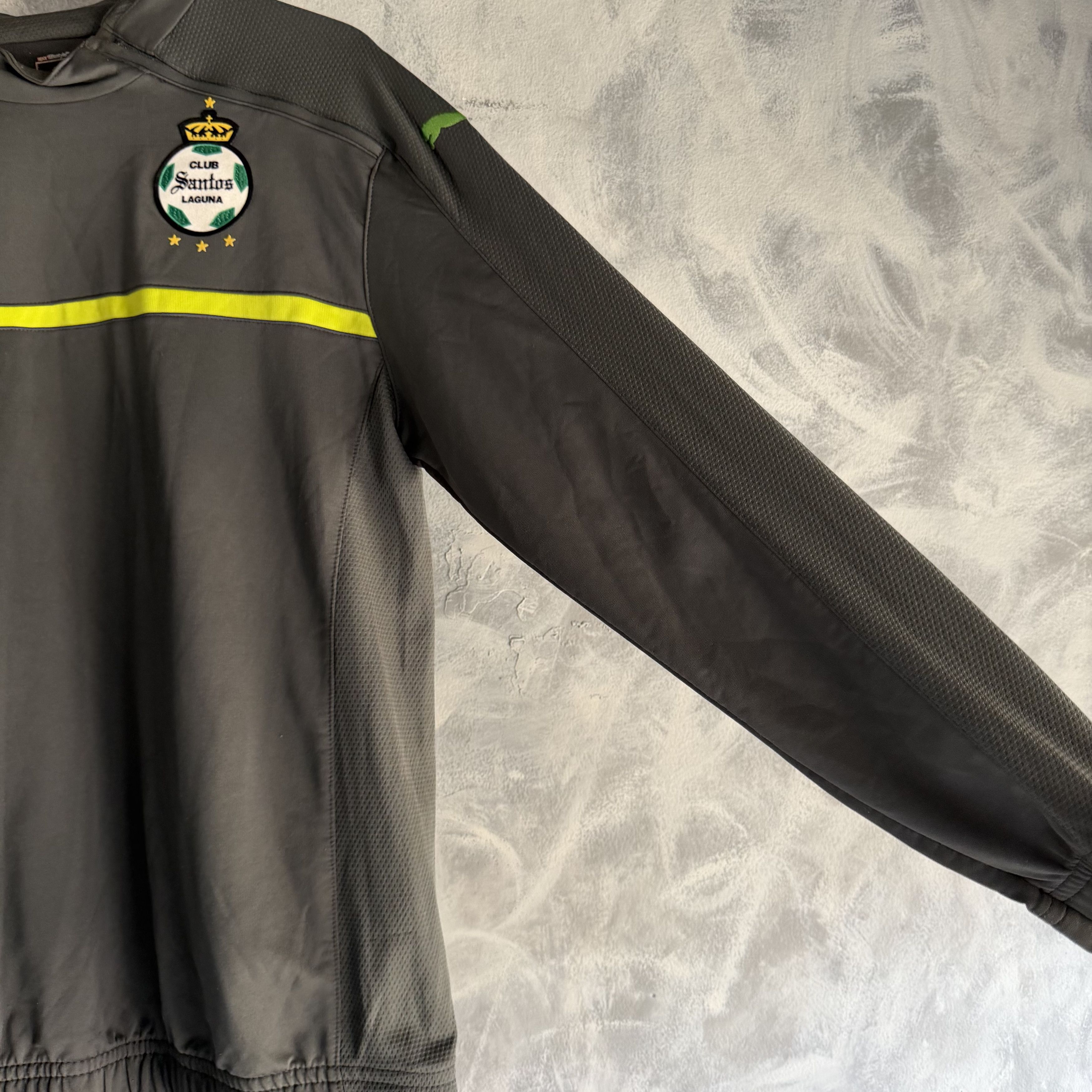 Puma Vtg Santos Laguna Puma Jersey Mens Long Sleeve Goalkeeper Size US M / EU 48-50 / 2 - 4 Thumbnail