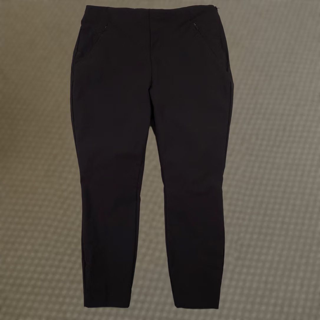 Vintage Duluth Trading Pants Womens 14 Black Nylon Stretch Hiking Tapered Ankle Pants Size 36" / US 14 / IT 50 - 1 Thumbnail