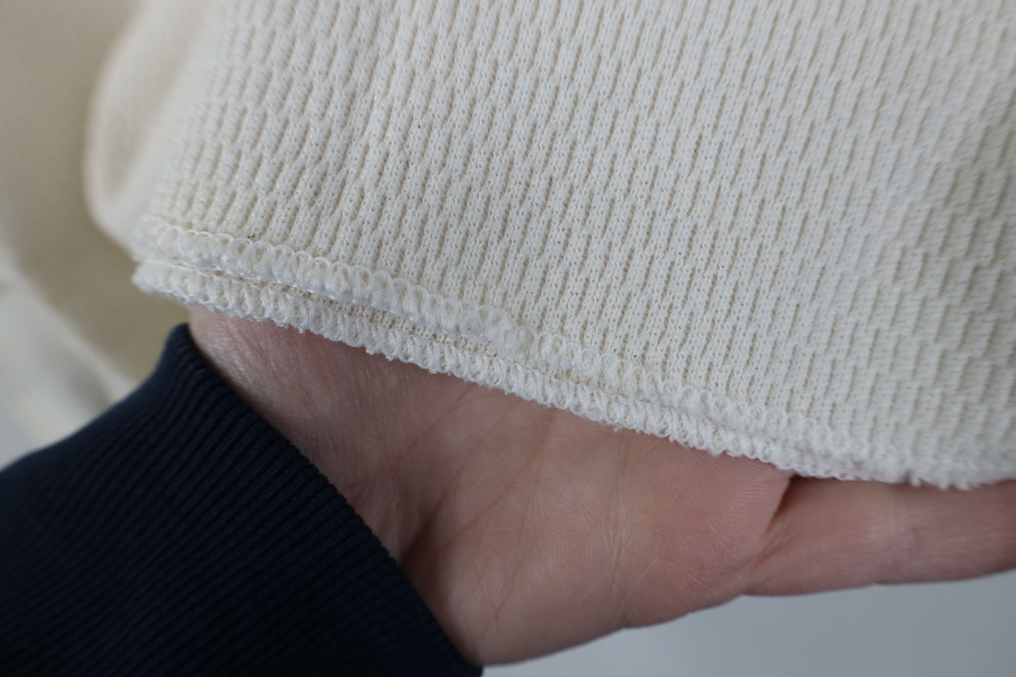 Vintage Vintage 90s Streetwear Waffle Knit Long Sleeve T-Shirt Size US S / EU 44-46 / 1 - 7 Thumbnail