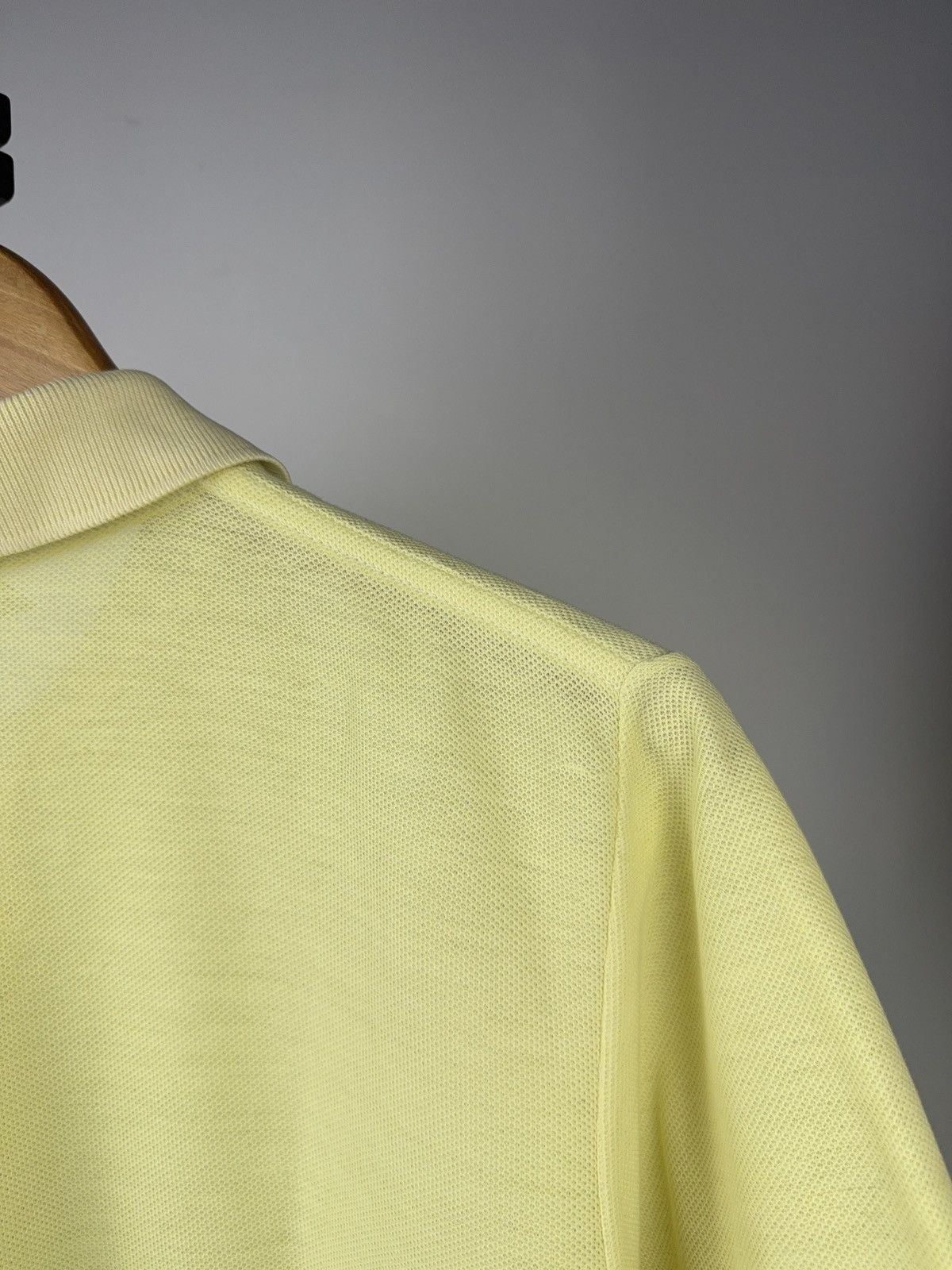 Lacoste Retro 80s Chemise Lacoste Polo Shirt Yellow Made in France Size US S / EU 44-46 / 1 - 22 Thumbnail