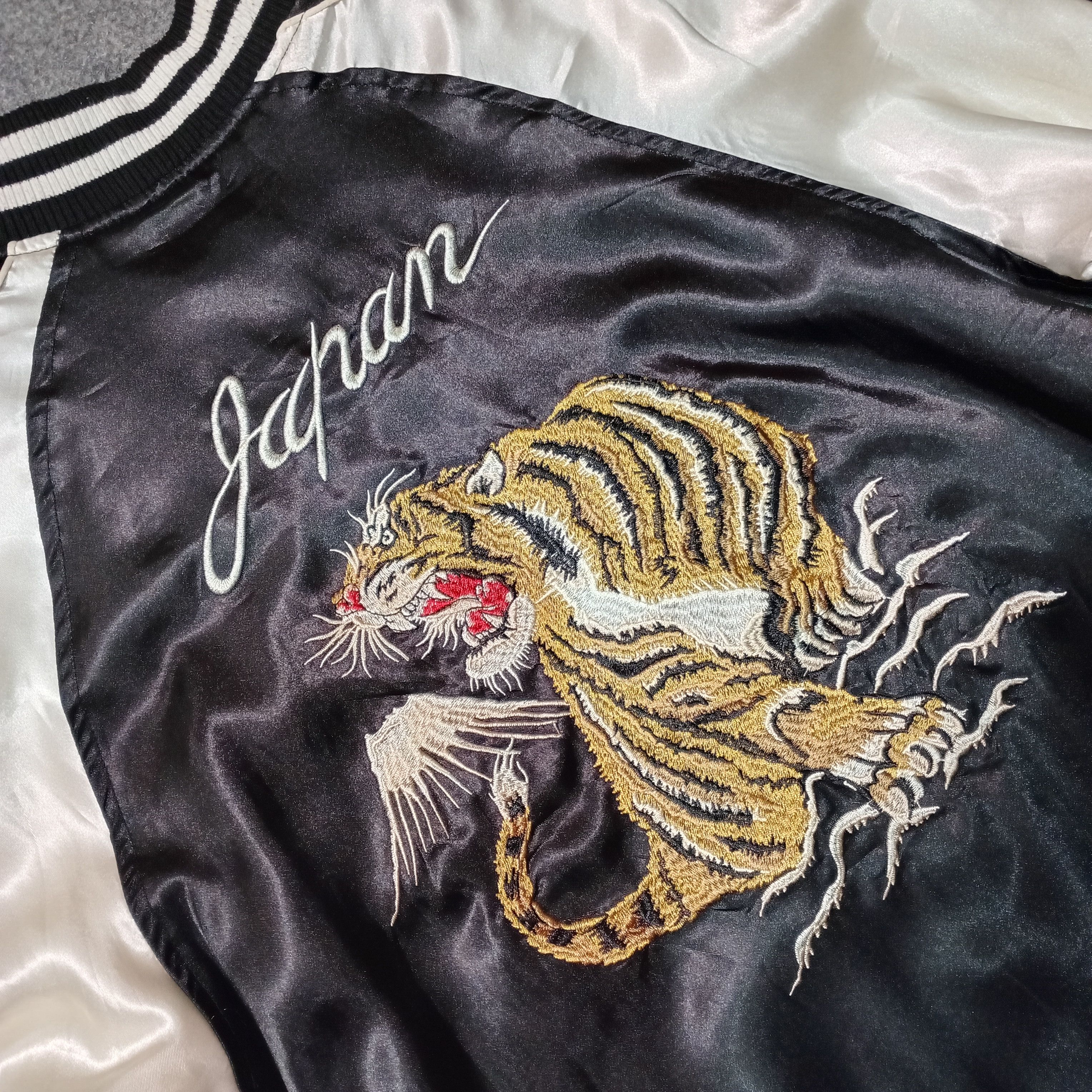 Bullet Noise SUKAJAN JAPANESSE EMBROIDERY ROARING TIGER JACKET Size US L / EU 52-54 / 3 - 2 Thumbnail
