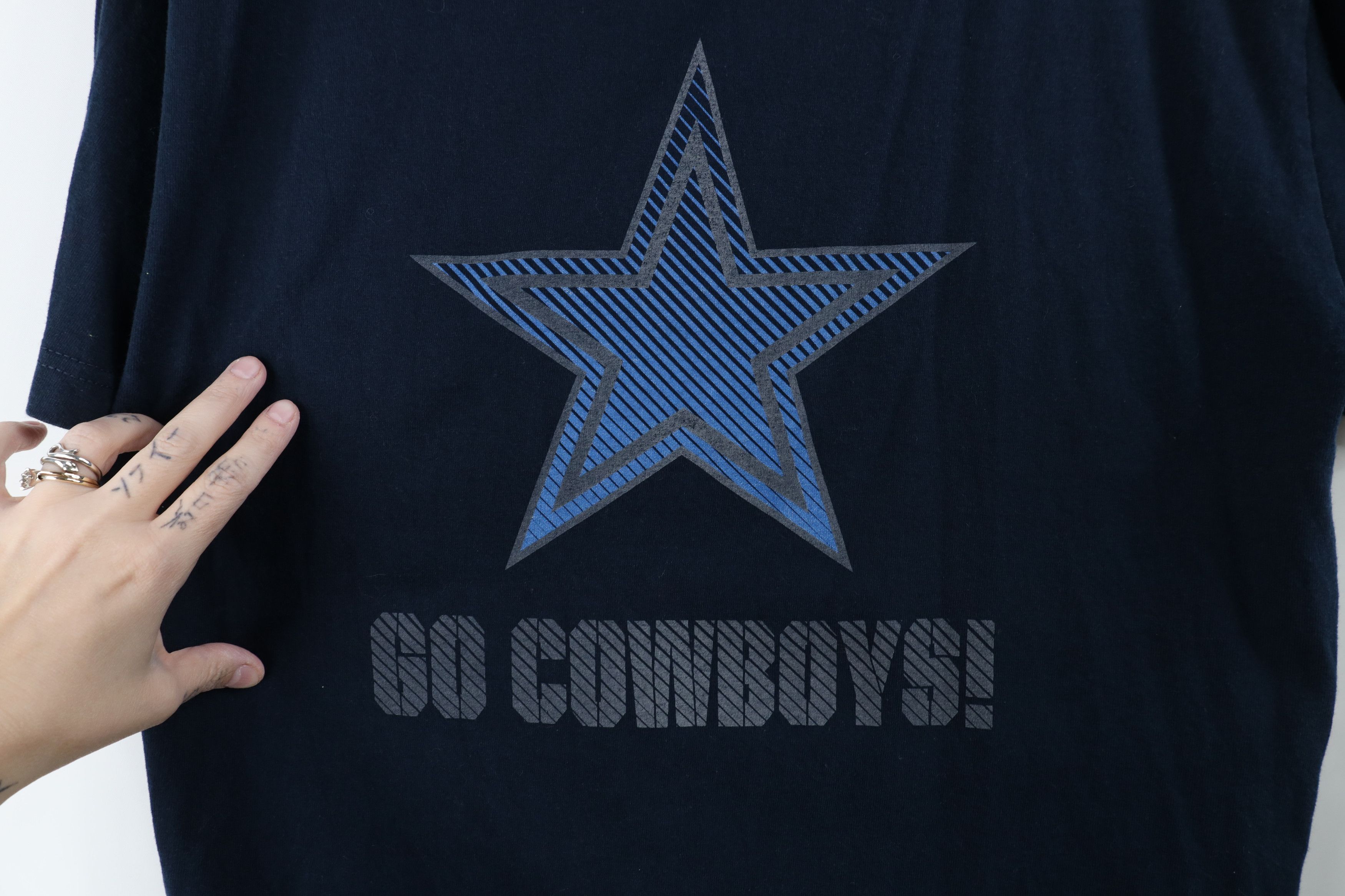 Vintage Y2K NFL Season Dallas Cowboys Football Short Sleeve T-Shirt Size US L / EU 52-54 / 3 - 4 Thumbnail