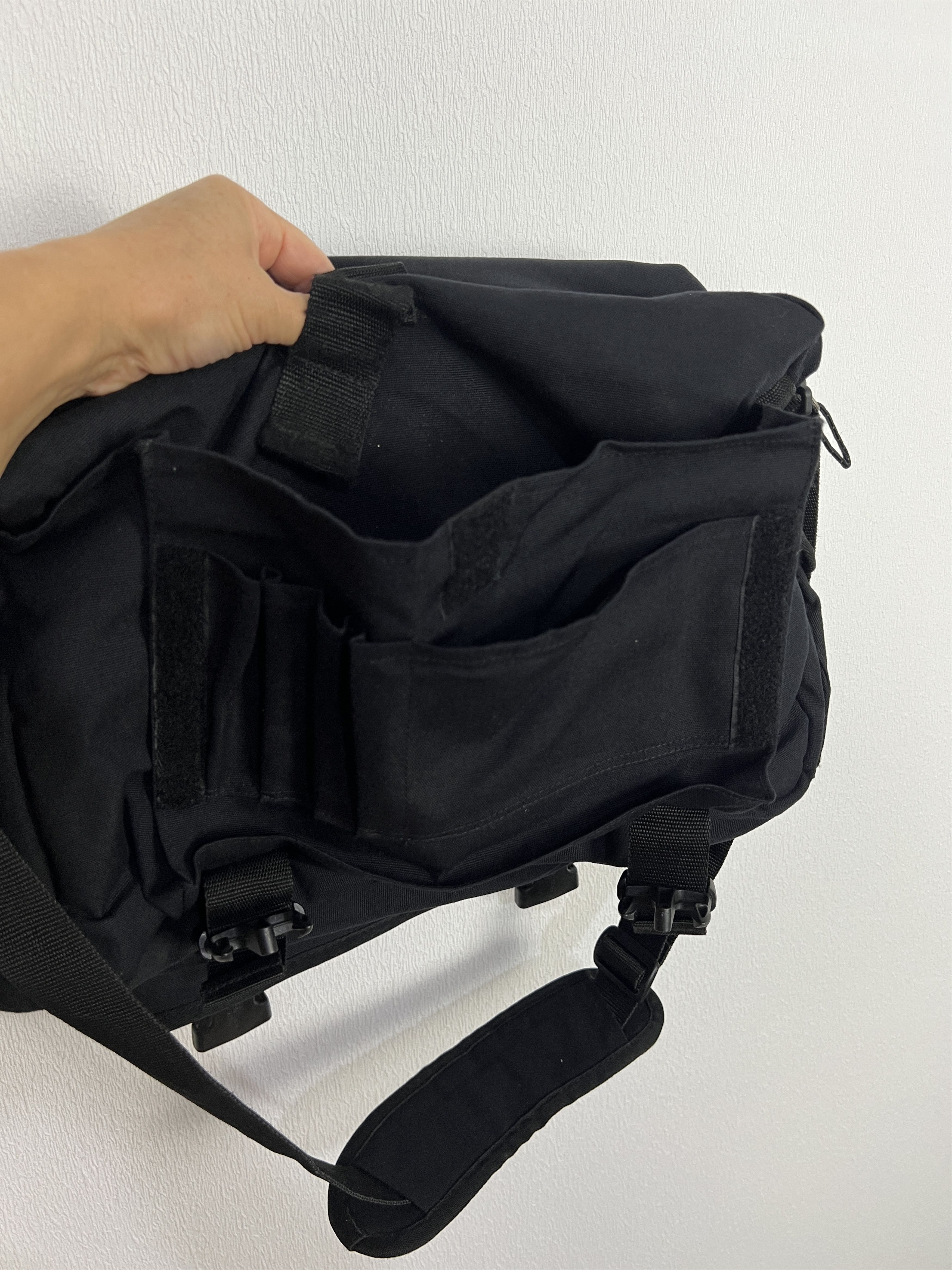 Eastpak Vintage Eastpak Crossbody Shoulder Computer Bag Messanges Size ONE SIZE - 8 Thumbnail