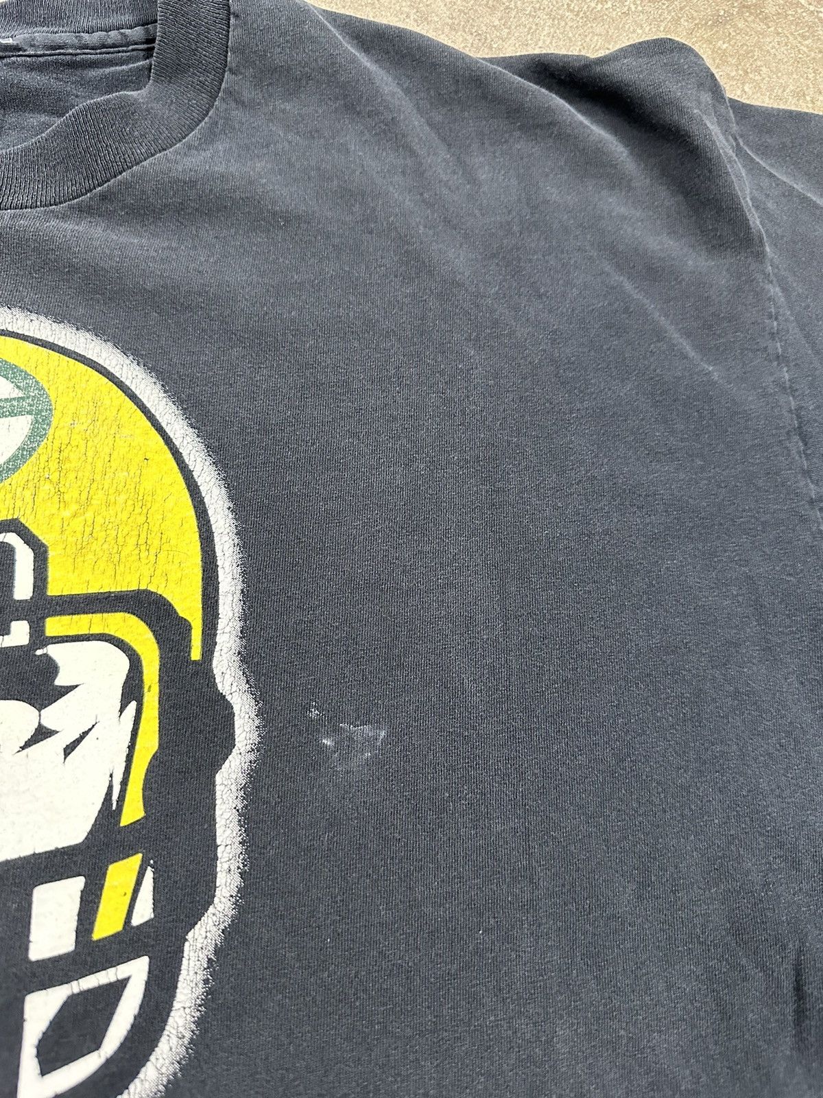 Vintage Vintage 90s Green Bay Packers Headbangers Tour T-Shirt Size US XL / EU 56 / 4 - 13 Thumbnail