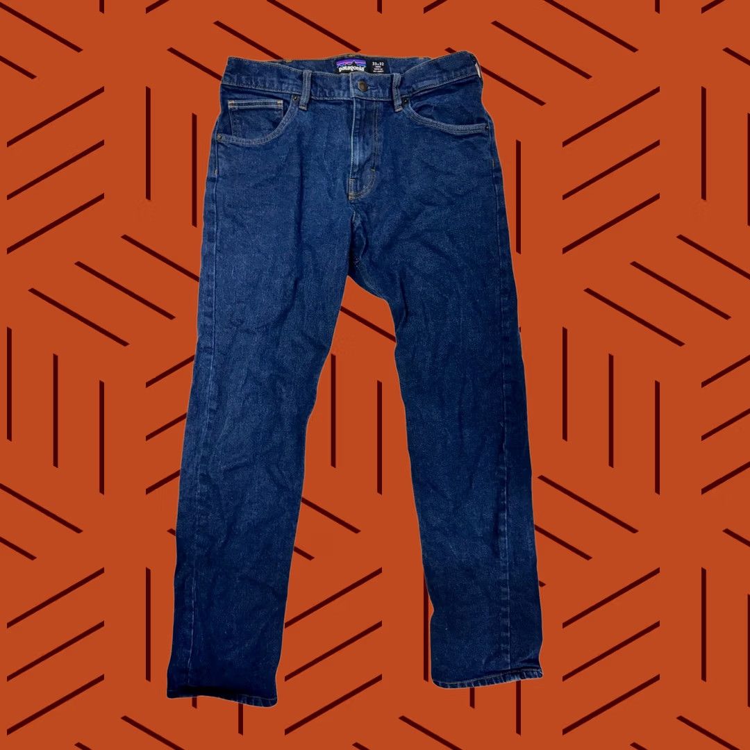 Patagonia Patagonia Jeans Men's Straight Denim 33 Regular Blue 5-Pocket Belt Loops Button Zipper Rise Mid Inseam 32 Dark Wash Size US 33 - 1 Thumbnail