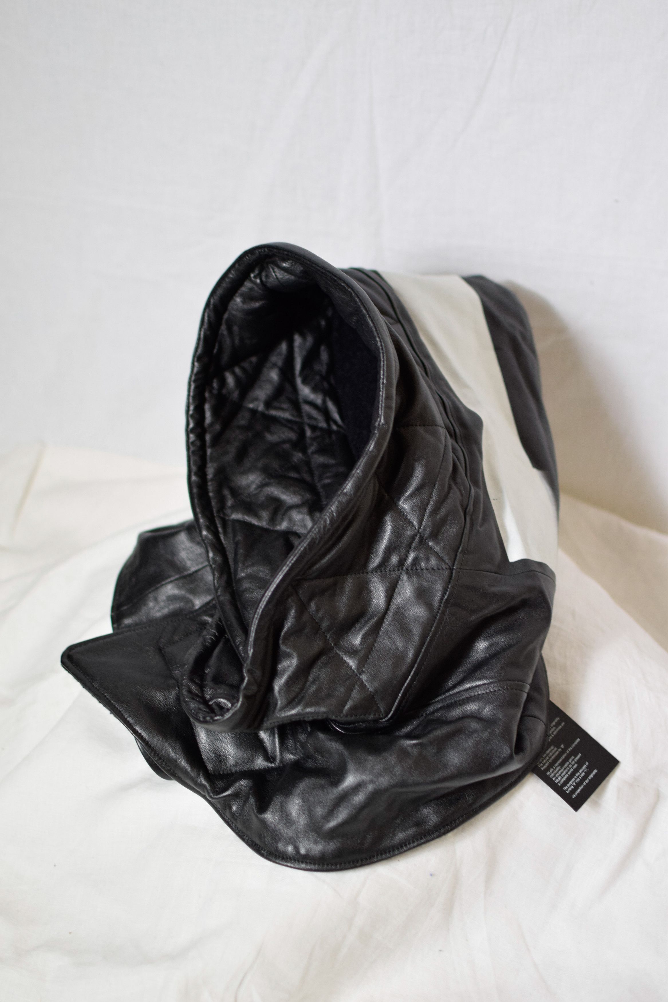 Julius Nilos AW16 Sheep Leather Hood - 560STU2-P Size ONE SIZE - 2 Thumbnail