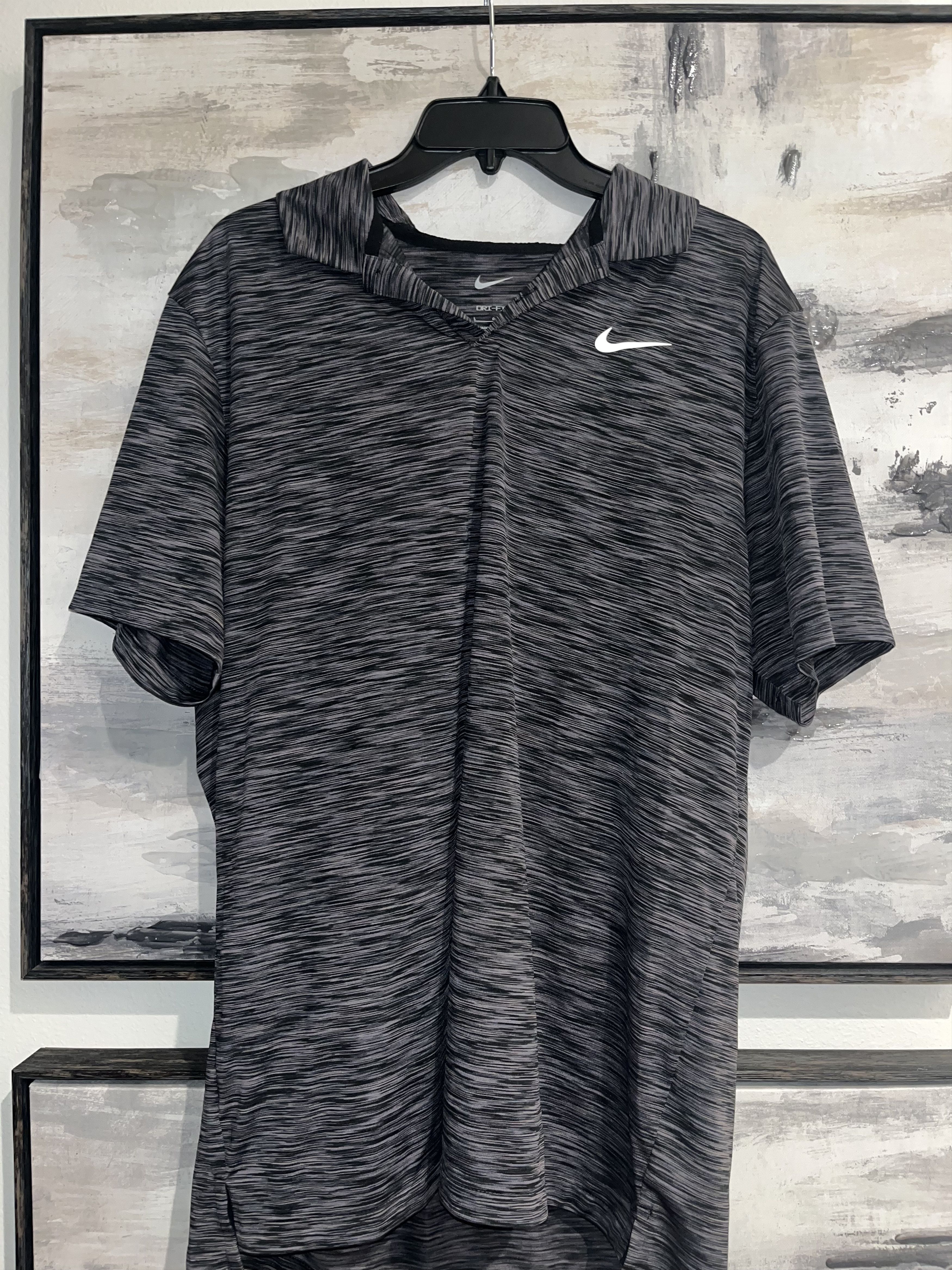Nike Dark Grey Polo Size US L / EU 52-54 / 3 - 1 Thumbnail