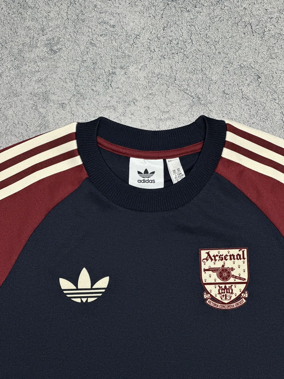 Adidas Adidas Arsenal FC 24/25 Adicolor T-Shirt Jersey Size US XS / EU 42 / 0 - 4 Thumbnail