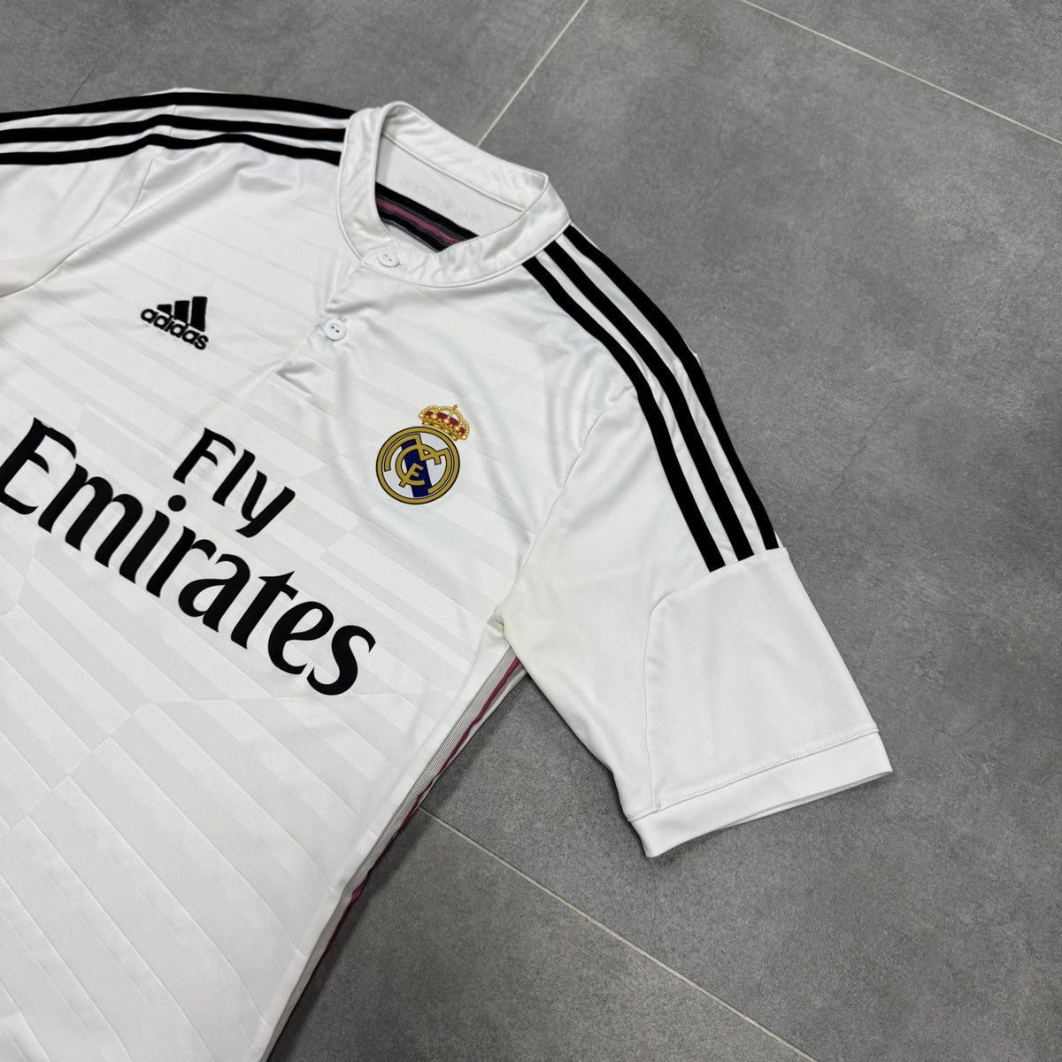Adidas Adidas Real Madrid CF 2014/2015 Home Soccer Jersey Shirt Size US S / EU 44-46 / 1 - 8 Thumbnail