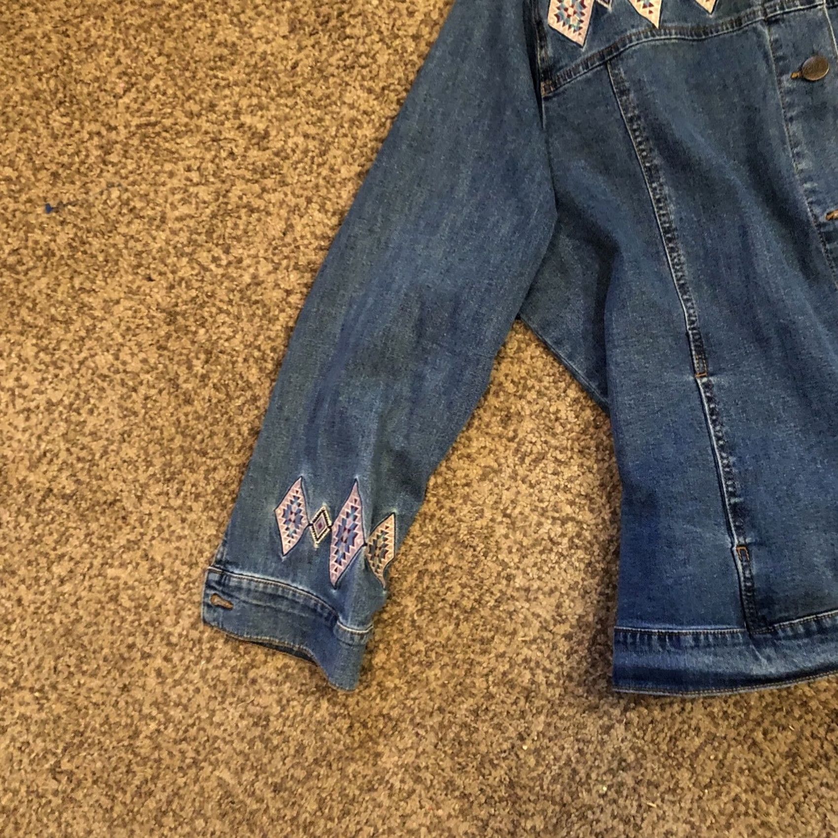 Vintage VINTAGE Koret Embroidered Jacket Southwestern Diamond Design Plus Size 20W Woman Blue Cotton Blend Shirt Womens Size 42" / US 20 - 2 Thumbnail