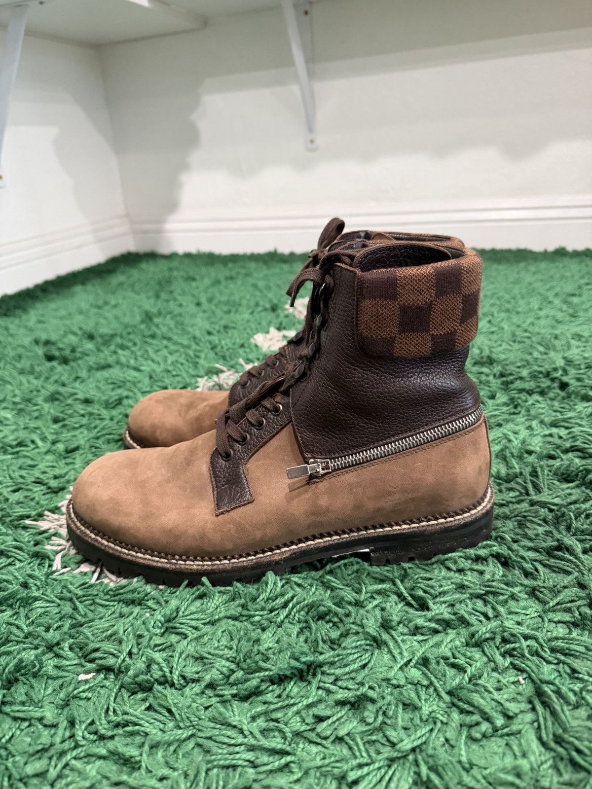 Louis Vuitton Louis Vuitton Monogram Combat Boots Size US 8.5 / EU 41-42 - 3 Thumbnail