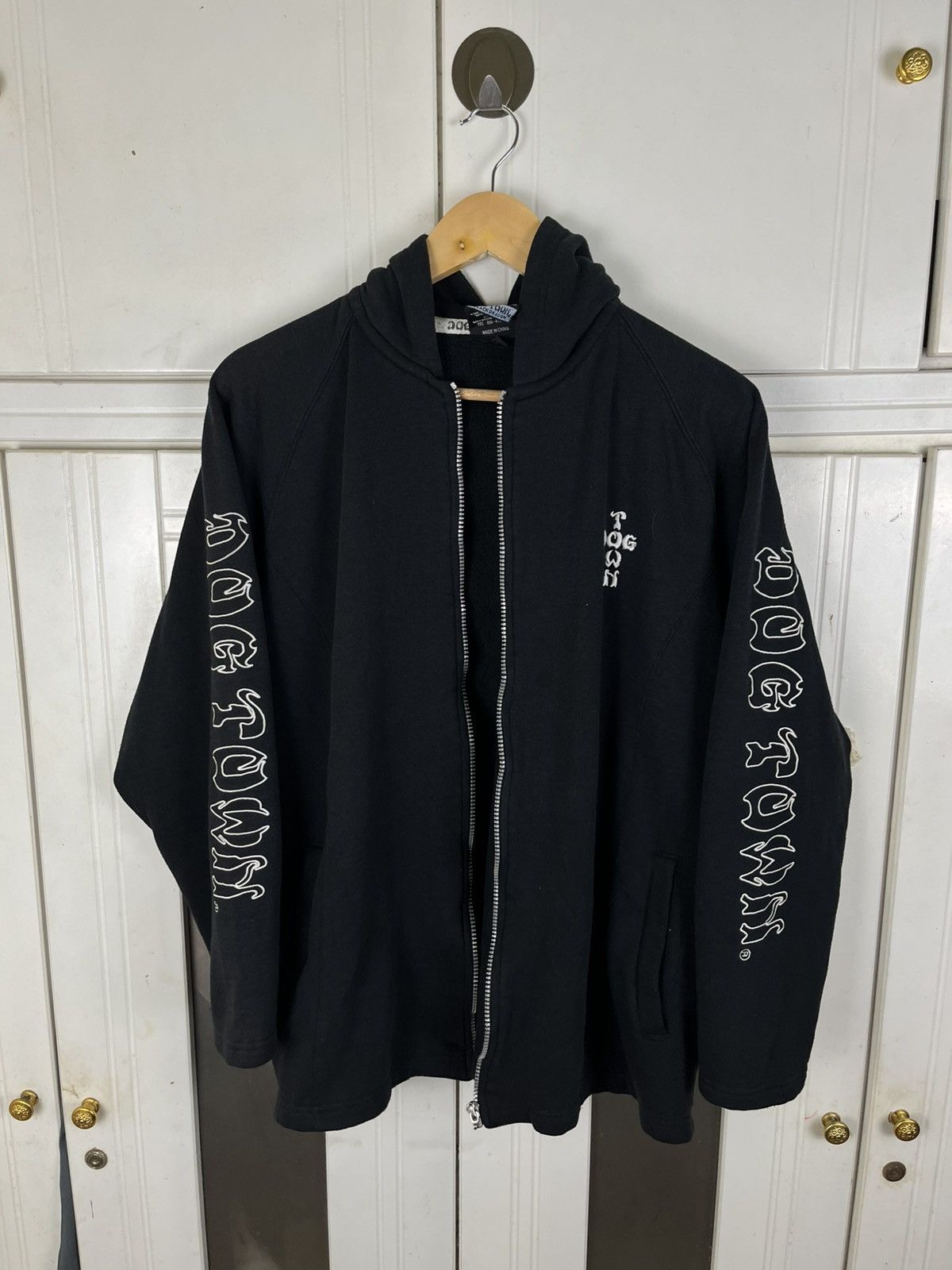 Dogtown × Vintage Vintage Dogtown Zip Up Hoodie Size US XL / EU 56 / 4 - 2 Thumbnail