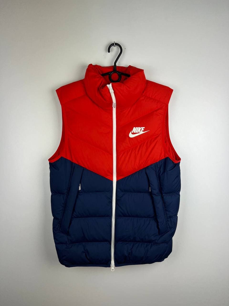 Vintage Nike streetwear down vest size S Size US S / EU 44-46 / 1 - 1 Thumbnail