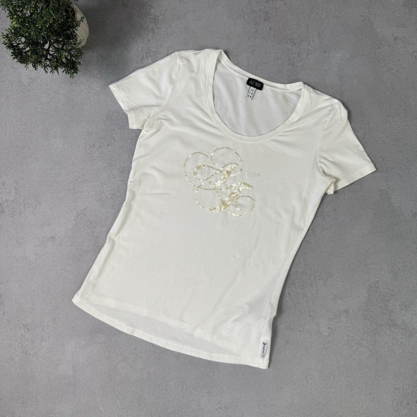 Armani Armani Jeans Logo Women T Shirt Size M White Size M / US 6-8 / IT 42-44 - 1 Thumbnail