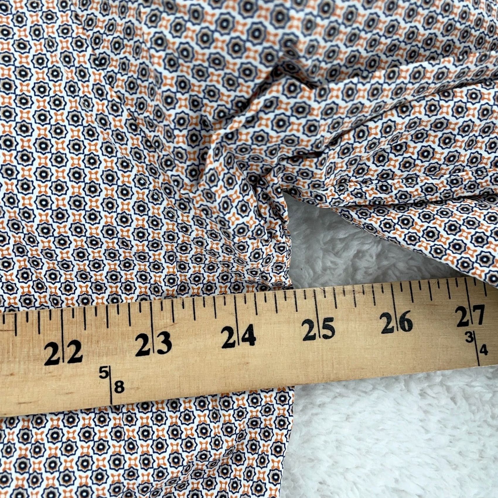 Johnston & Murphy Johnston & Murphy Shirt Mens XL Multi Geo Print XC4 Button-Down Easy Care Breathable Pockets Casual Geometric Size US XL / EU 56 / 4 - 6 Thumbnail