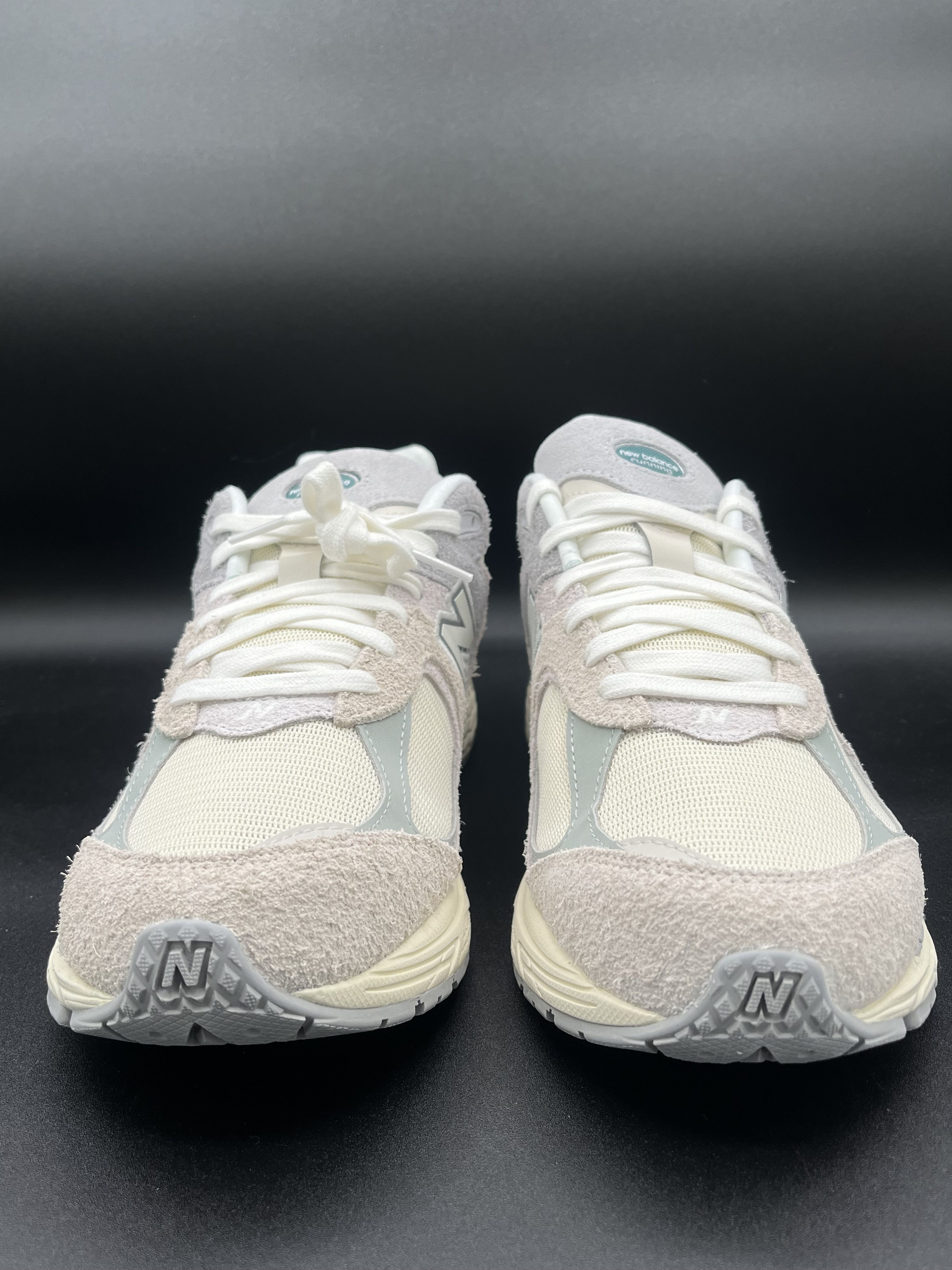 New Balance New Balance 2002R Linen Size 10.5 New Size US 10.5 / EU 43-44 - 5 Thumbnail