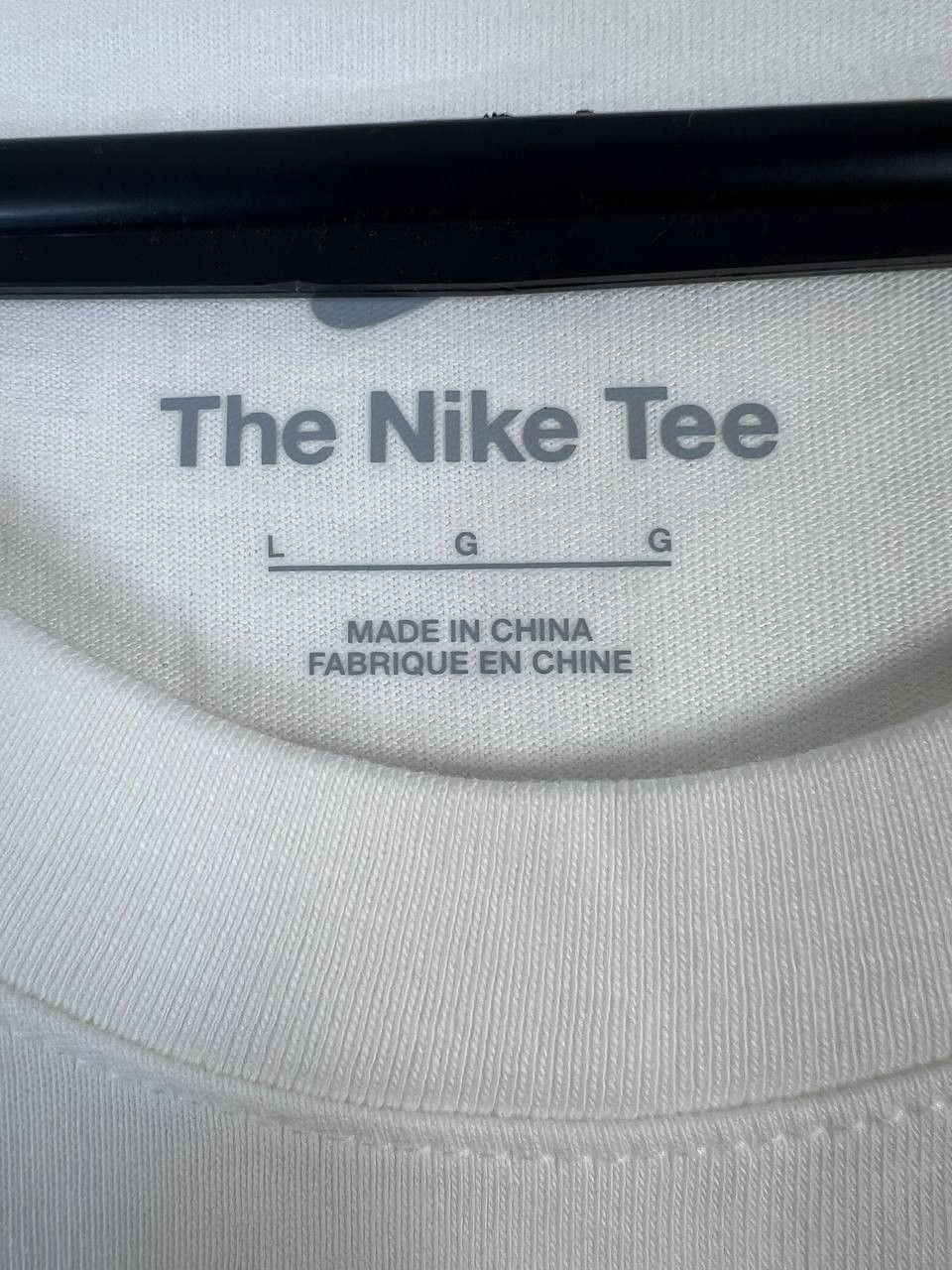 Nike NWT Nike Rafa Love Tennis T-Shirt FN5318-100 Mens Size L Size US L / EU 52-54 / 3 - 3 Thumbnail