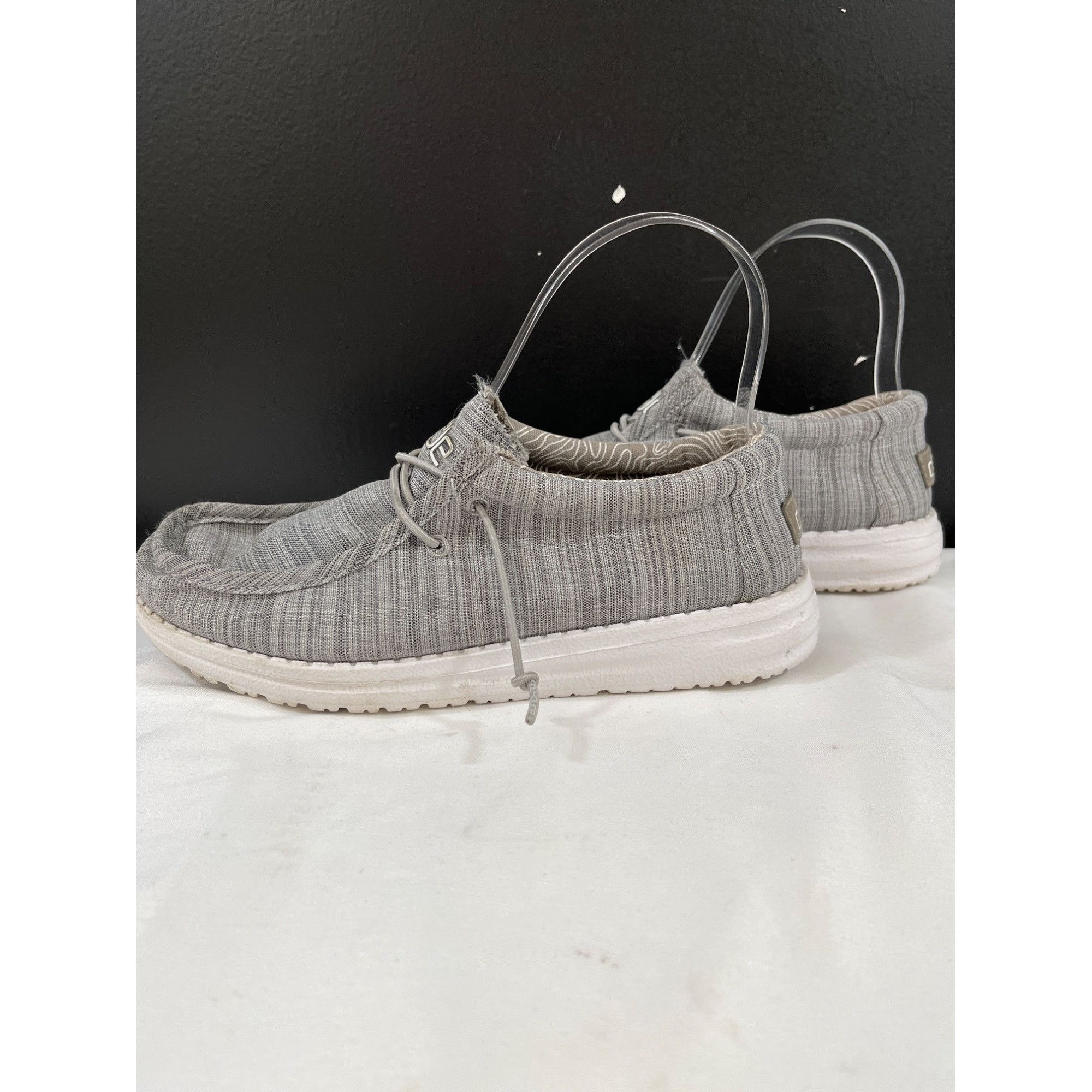 Other Hey Dude Wally Women's Grey Shoes/Slip-ons Size 5 SKU 5834 Size US 5 / IT 35 - 5 Thumbnail