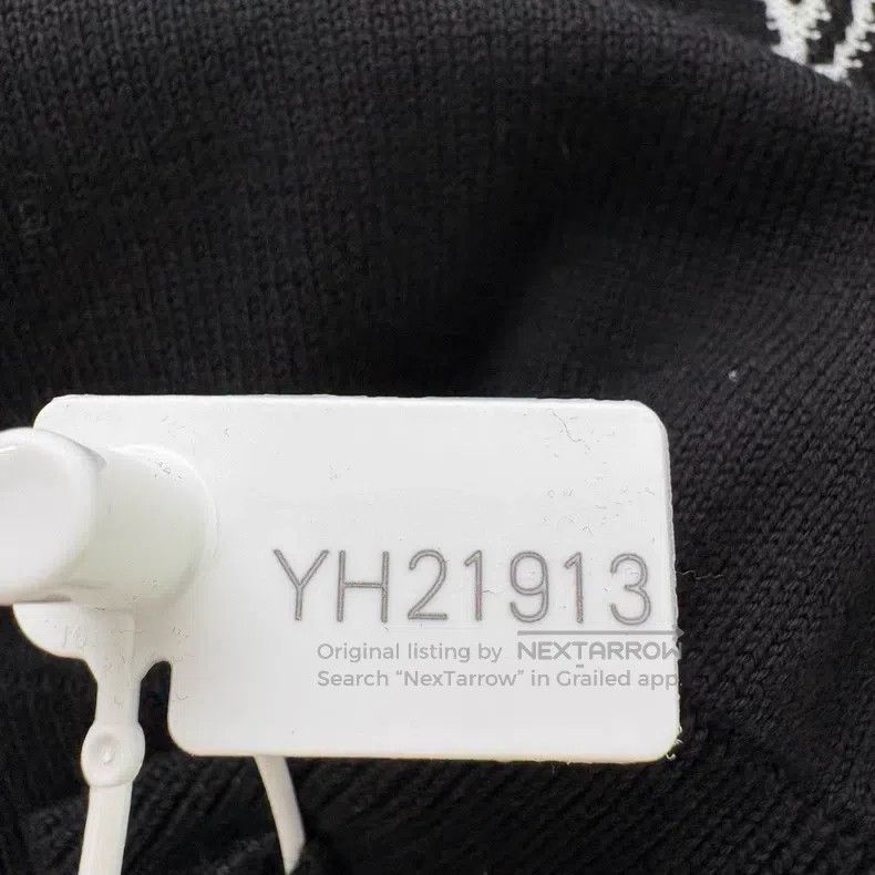 Louis Vuitton Louis Vuitton Gradient Logo printed crew neck sweatshirt Size US XXL / EU 58 / 5 - 7 Thumbnail