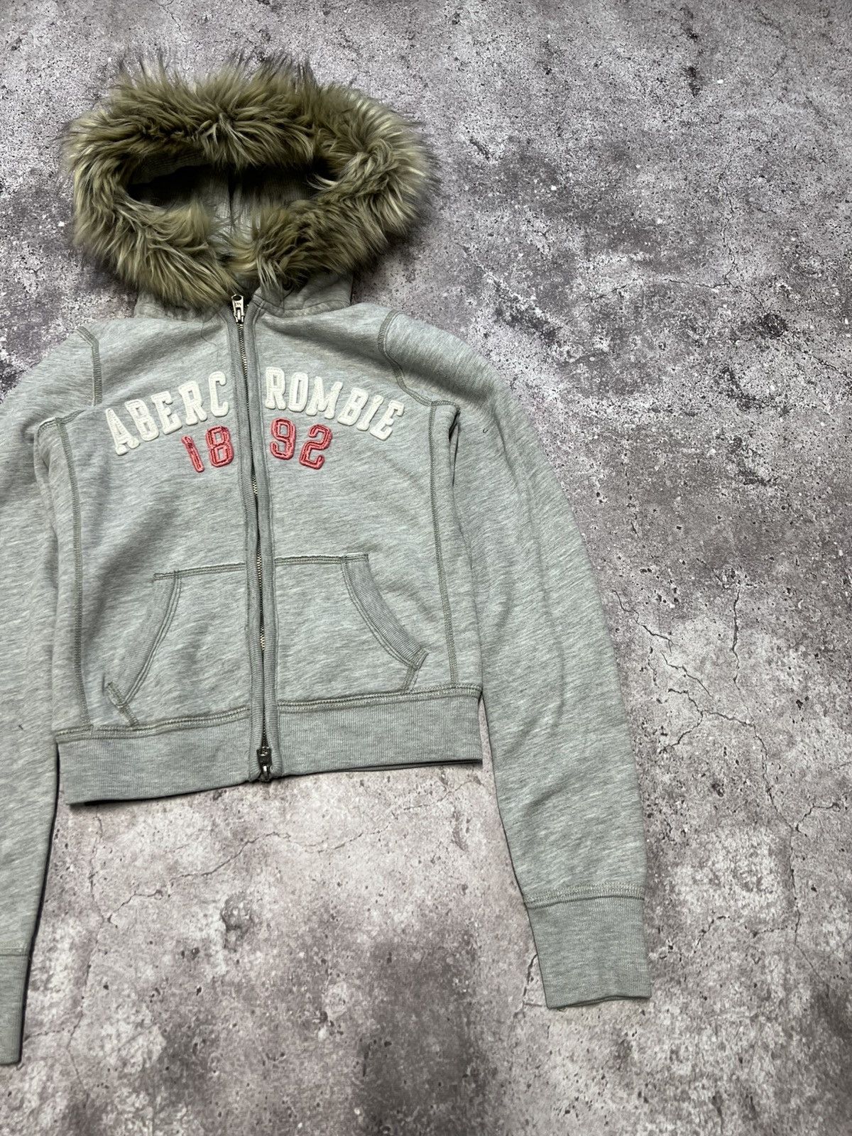 Abercrombie & Fitch Y2K Vintage Abercrombie Fur Hoodie Lgb if6was9 style Size S / US 4 / IT 40 - 4 Thumbnail