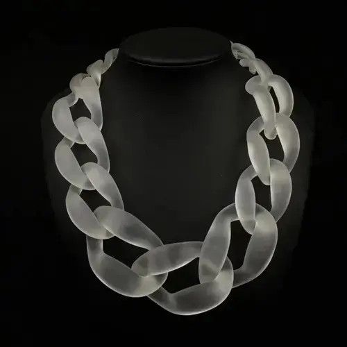 Jewelry Women Oversize Acrylic Chain Necklace Size ONE SIZE - 2 Thumbnail