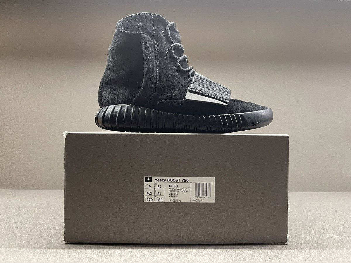 Yeezy Adidas Yeezy Boost 750 Triple Black Size US 9 / EU 42 - 3 Thumbnail