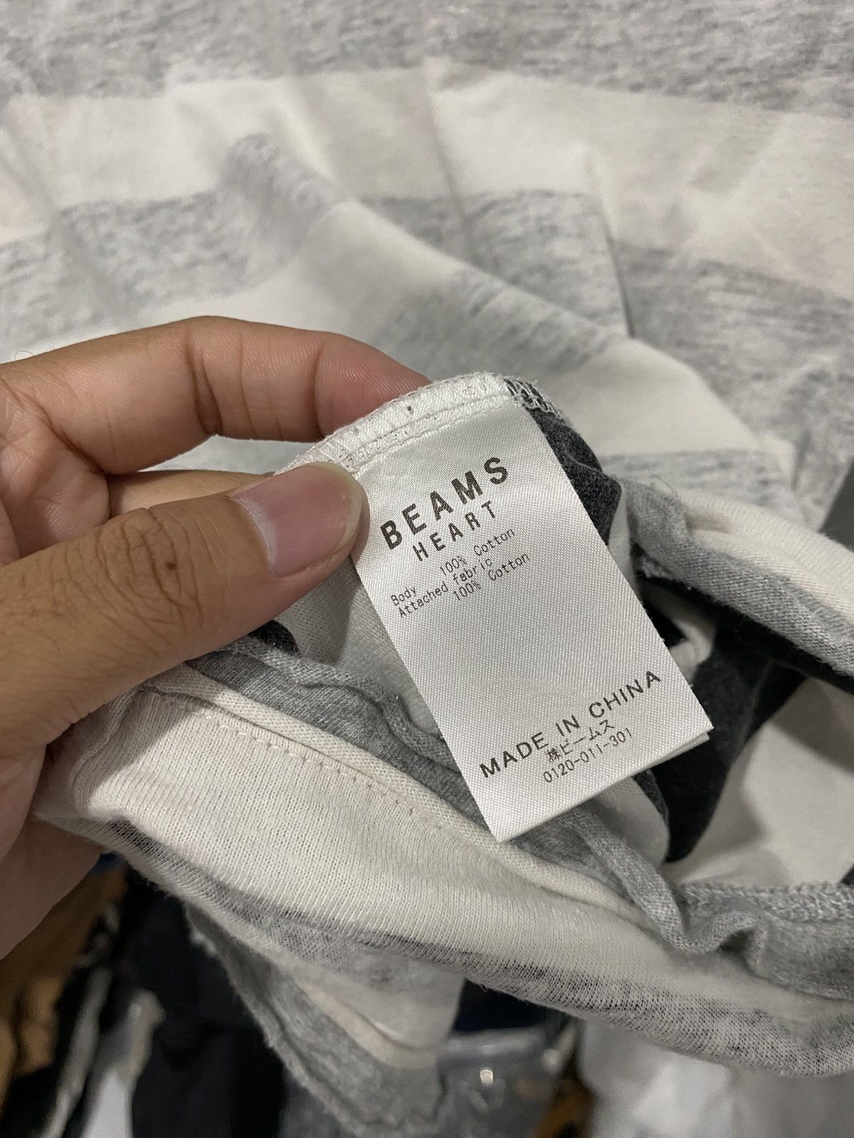 Beams Japan Beams Heart Star Patch Small Tees AA0032 Size US M / EU 48-50 / 2 - 8 Thumbnail