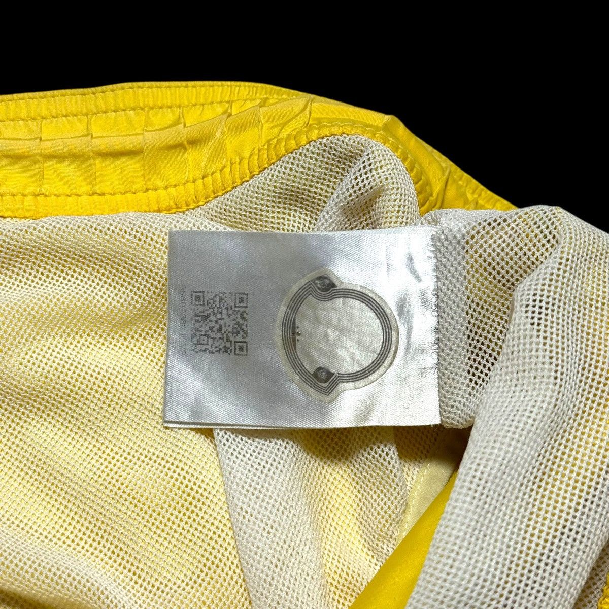 Moncler Moncler boxer mare swim shorts Size US 36 / EU 52 - 14 Thumbnail