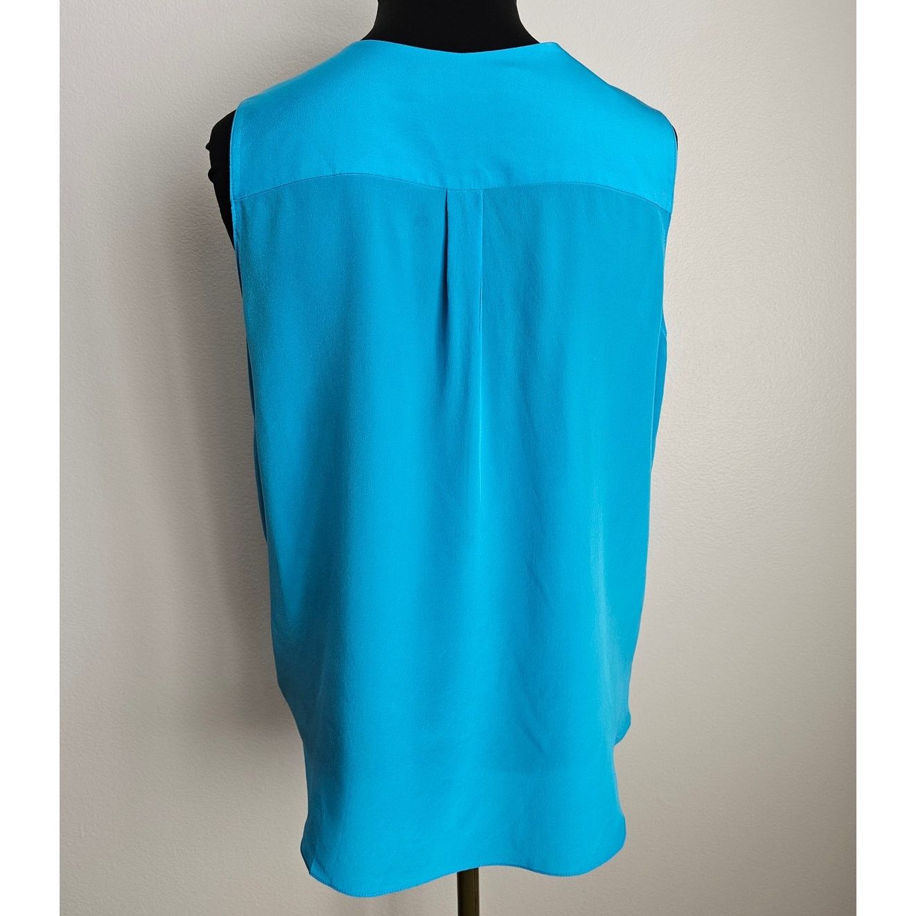 Amanda Uprichard AMANDA UPRICHARD Silk Sleeveless Crossed V-Neck Blouse Top M Size M / US 6-8 / IT 42-44 - 4 Thumbnail