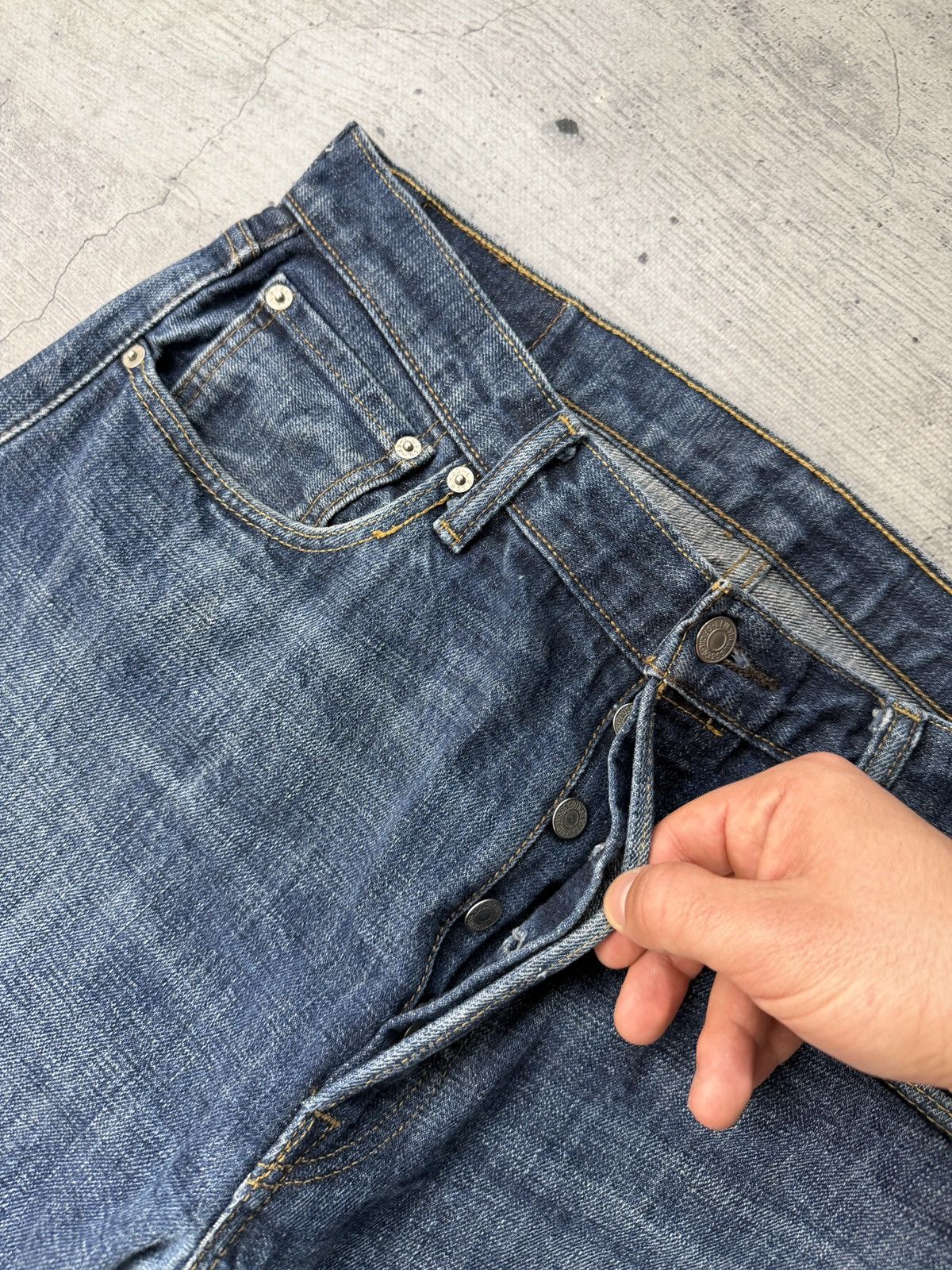 Levi's Vintage Levis 501 Distressed Denim 36/34 Size US 36 / EU 52 - 7 Thumbnail