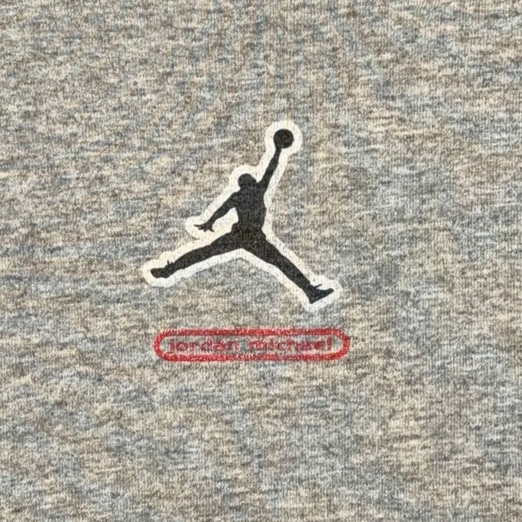Nike VINTAGE Nike Jumpman Basketball Shirt Adult 2XL Gray USA 90s Tee Size US XXL / EU 58 / 5 - 3 Thumbnail