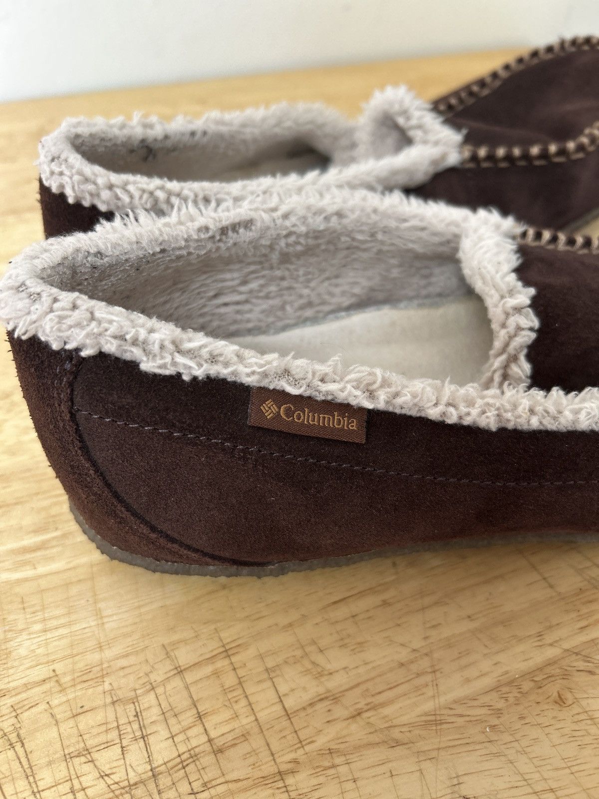 Columbia Men’s Columbia Suede Slip Ons size 10 Size US 10 / EU 43 - 2 Thumbnail