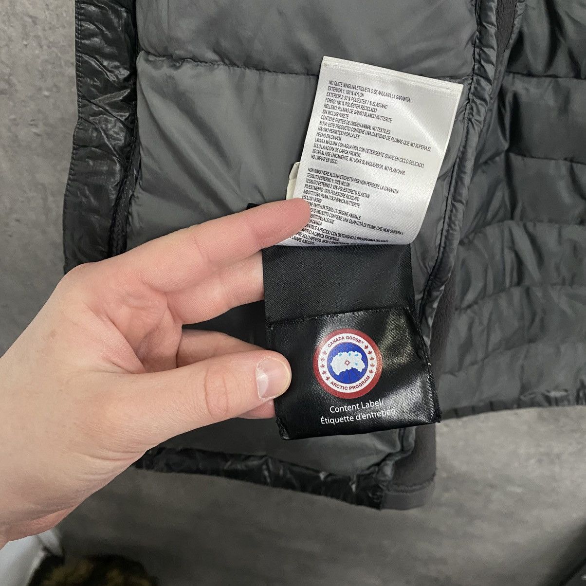 Canada Goose Canada Goose Hybridge Lite Puffer Jacket Size US S / EU 44-46 / 1 - 22 Thumbnail