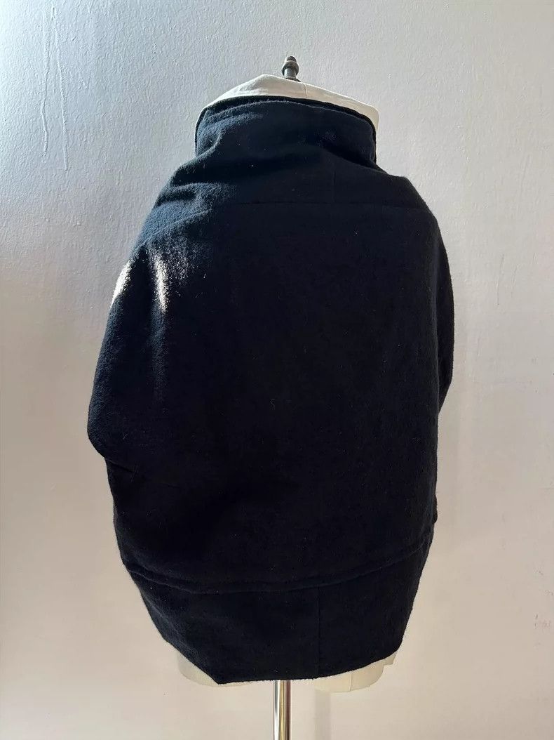Comme des Garcons Comme Des Garcons Cape Jacket Size M / US 6-8 / IT 42-44 - 2 Thumbnail