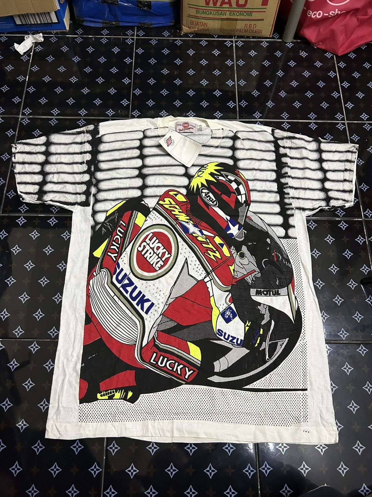 Other Vintage 90s Team Lucky Strike Suzuki World Champions AOP Size US M / EU 48-50 / 2 - 1 Thumbnail