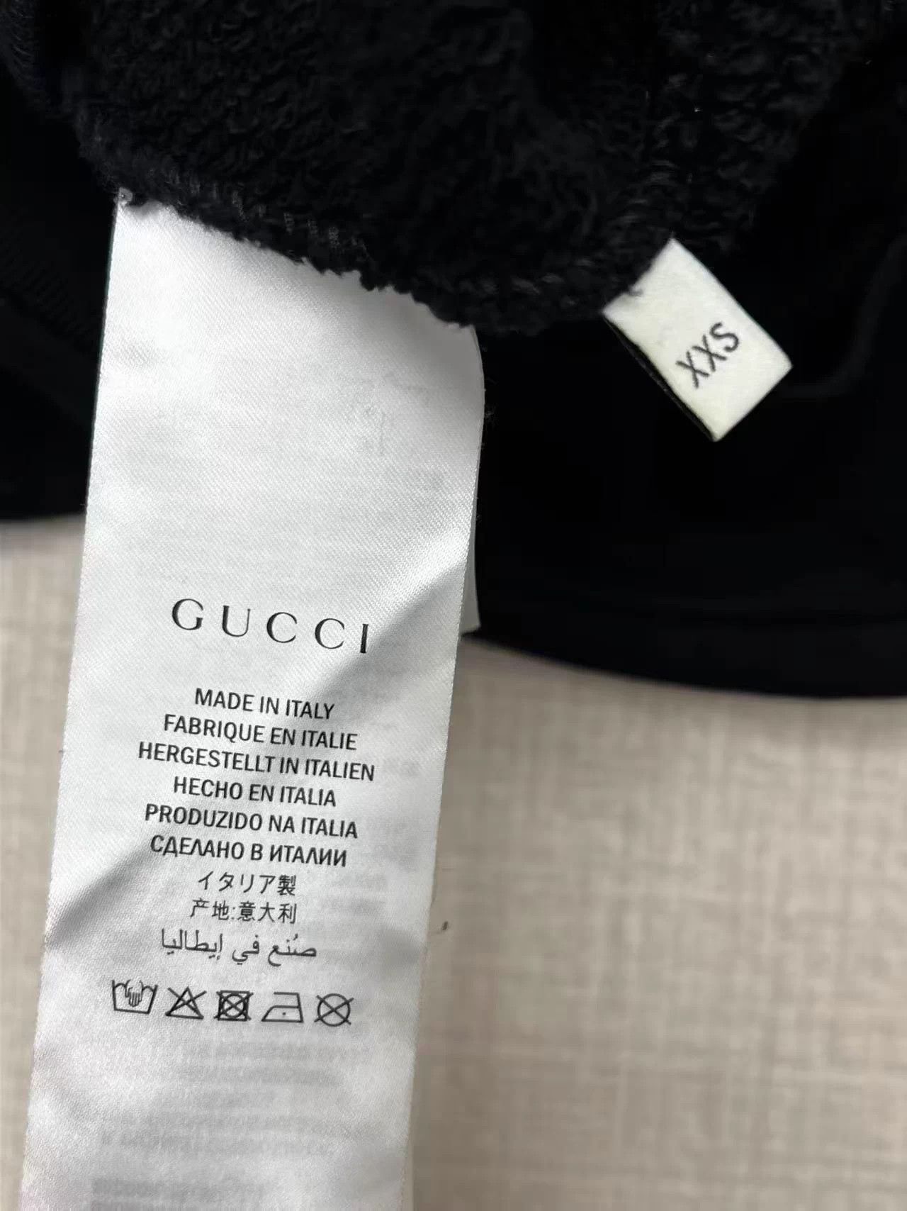 Gucci Gucci Black Sequin Shooting Star Hoodie XXS Size XXS / US 00 / IT 34 - 4 Thumbnail